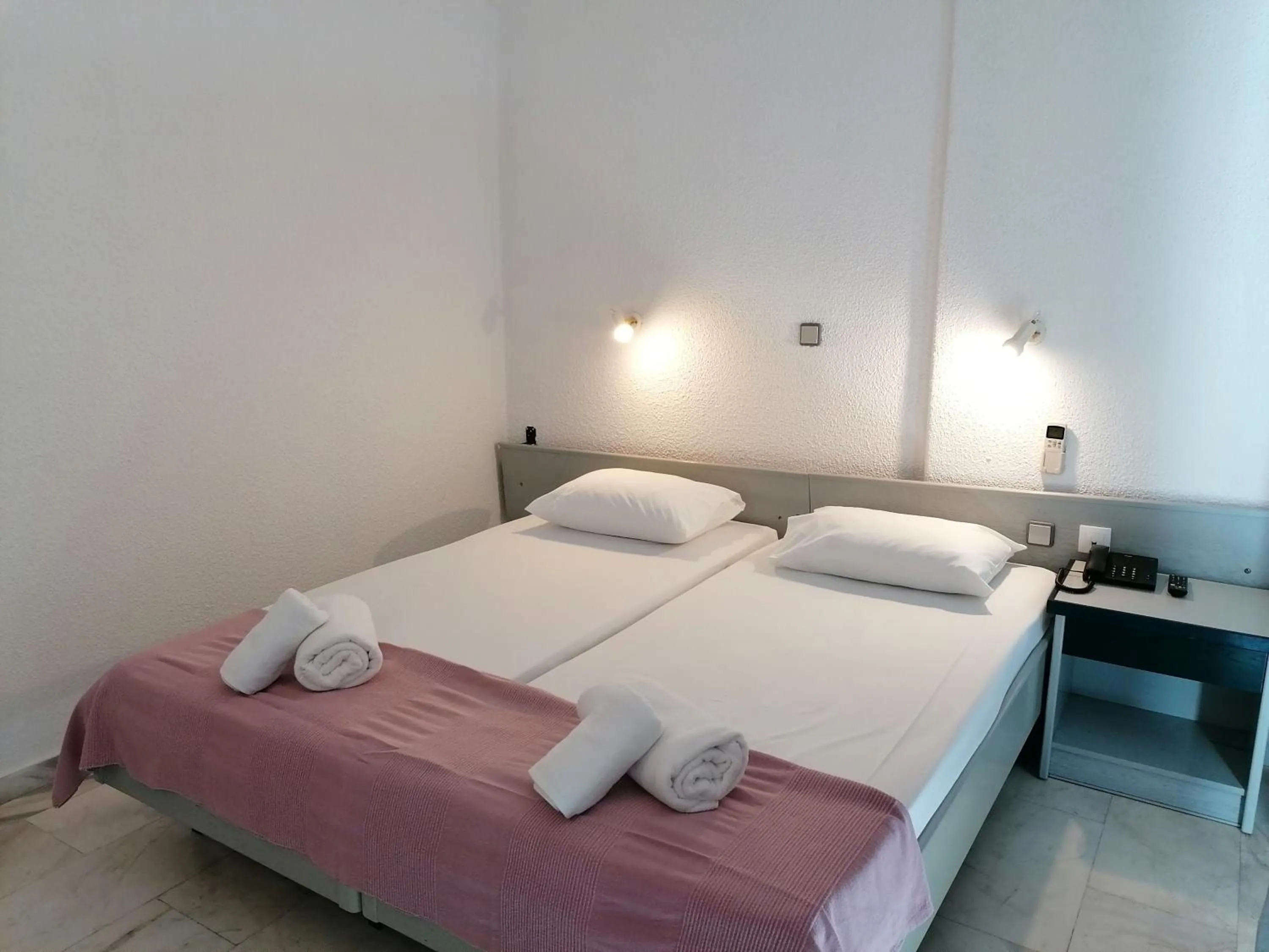 Bed in PIERIA MARE