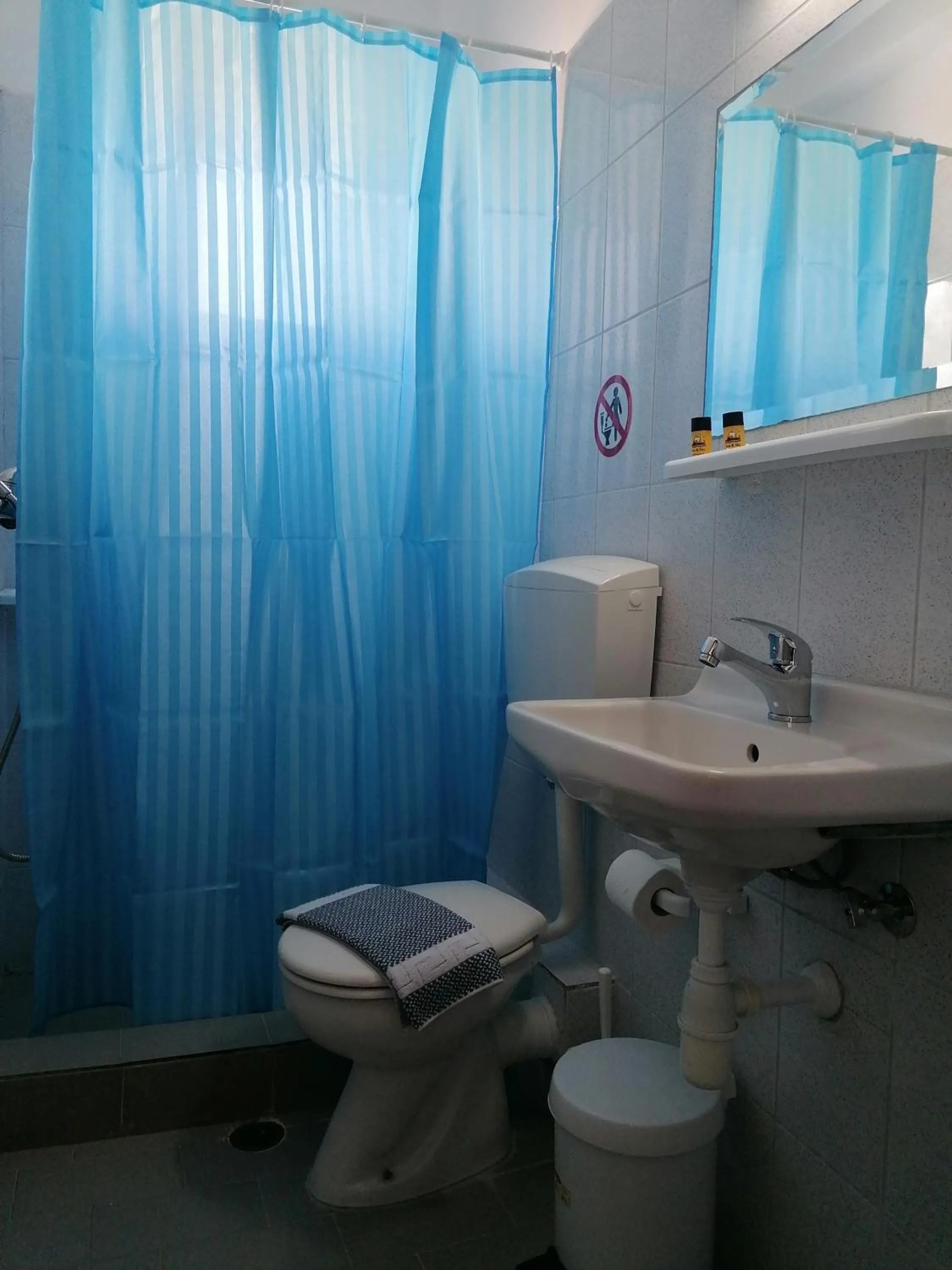 Bathroom in PIERIA MARE