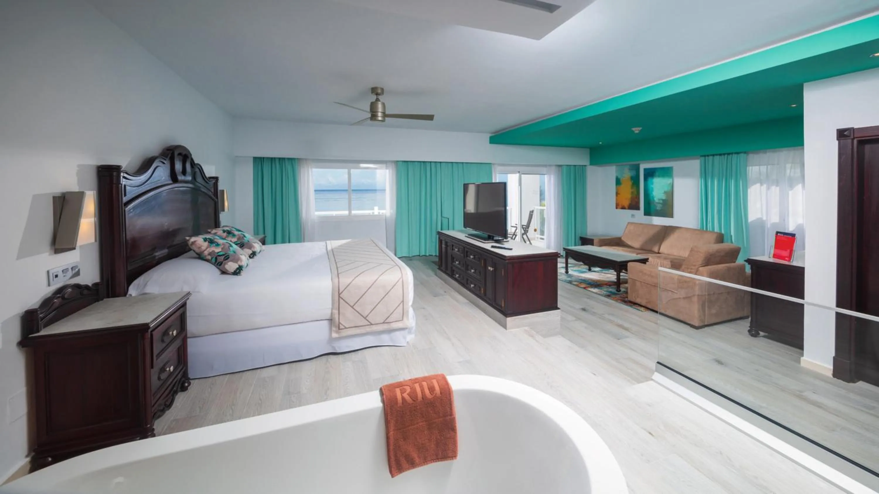 Bed in Riu Ocho Rios - All Inclusive