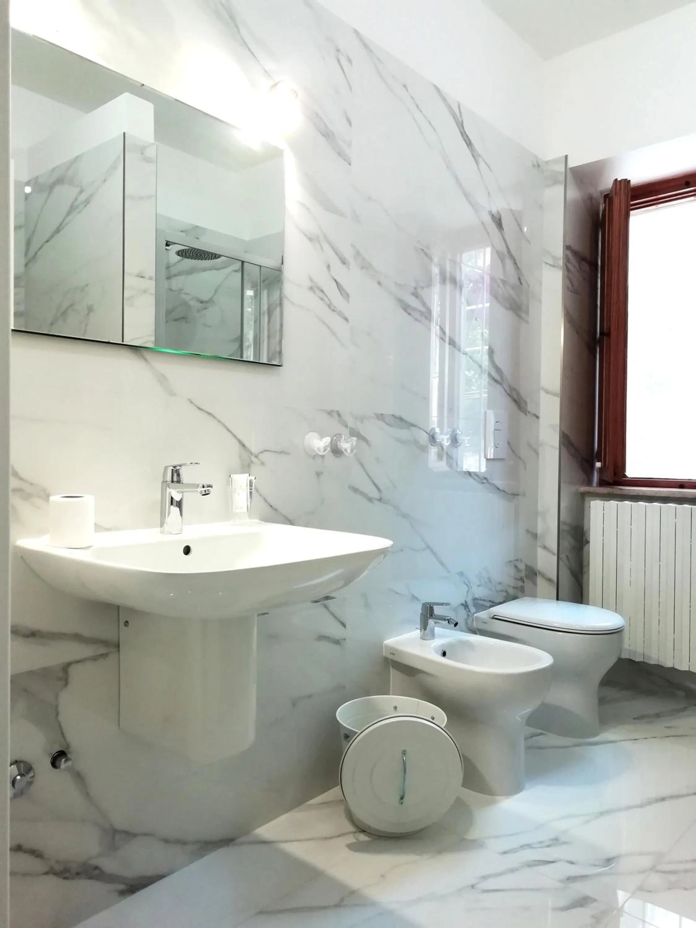 Bathroom in B&B L'Altare Bianco