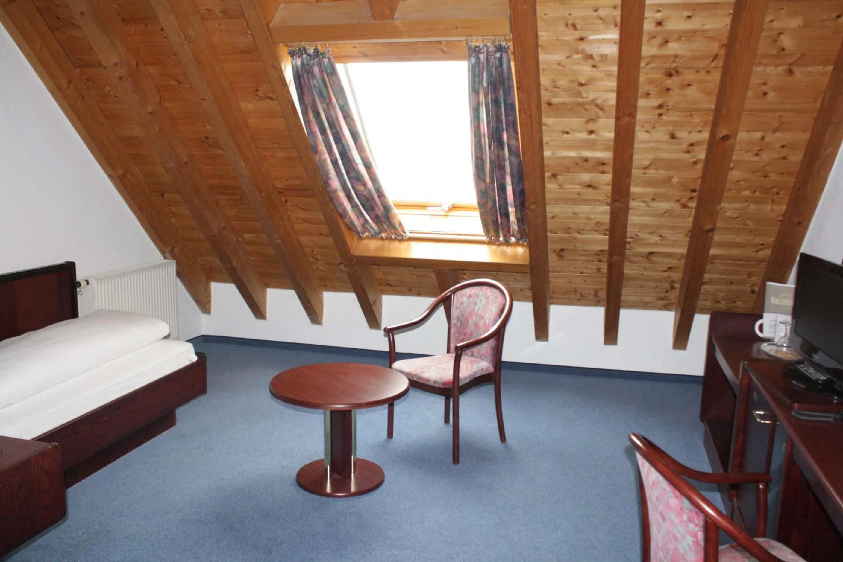 Photo of the whole room, Bed in Hotel Waldhorn