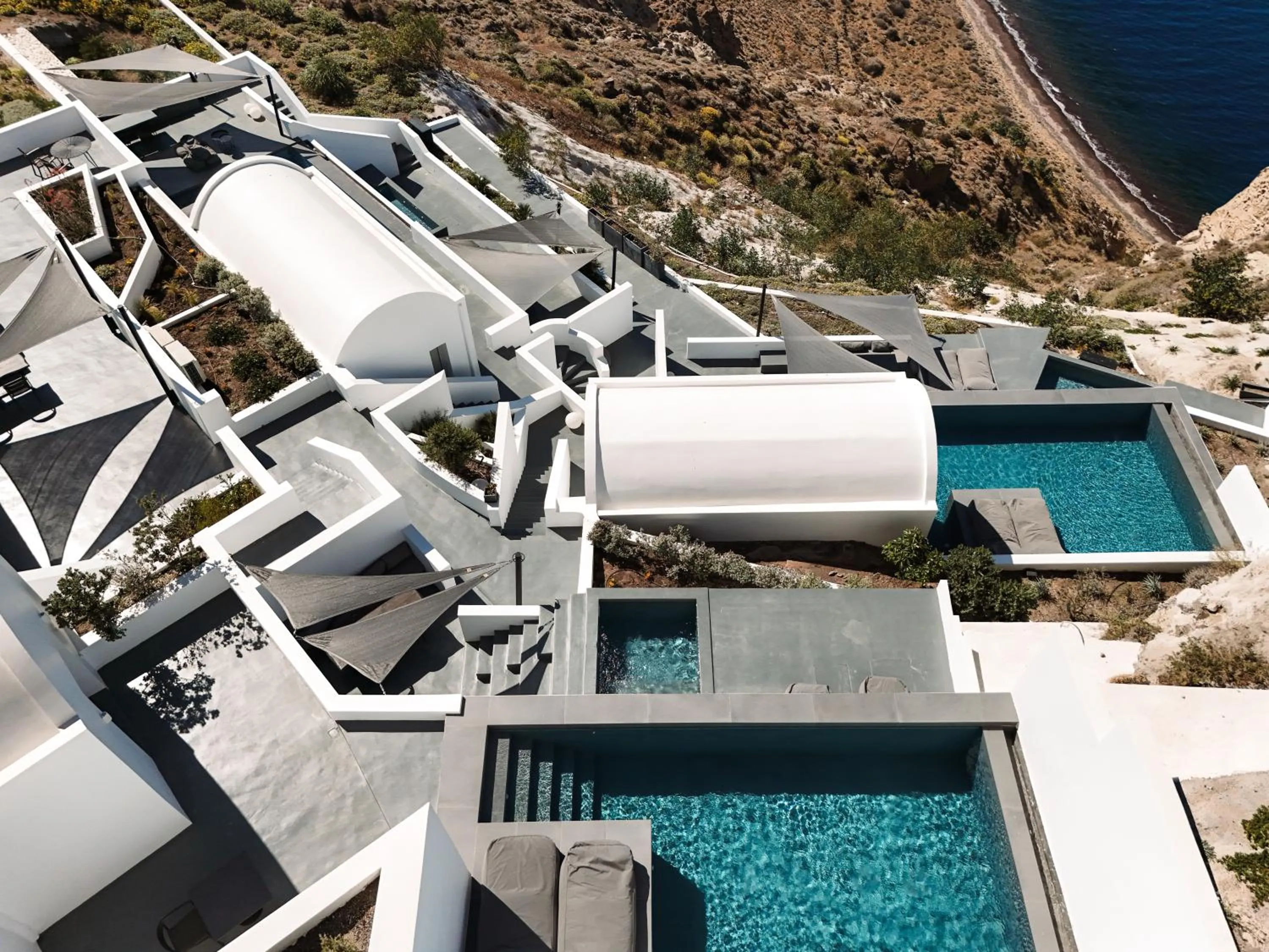 Property building in Santonero