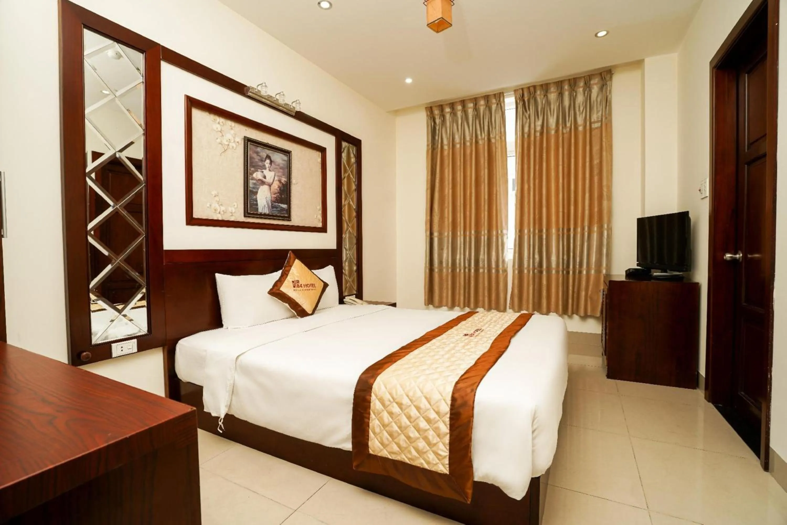 Bed in Sunview Beach Hotel Danang