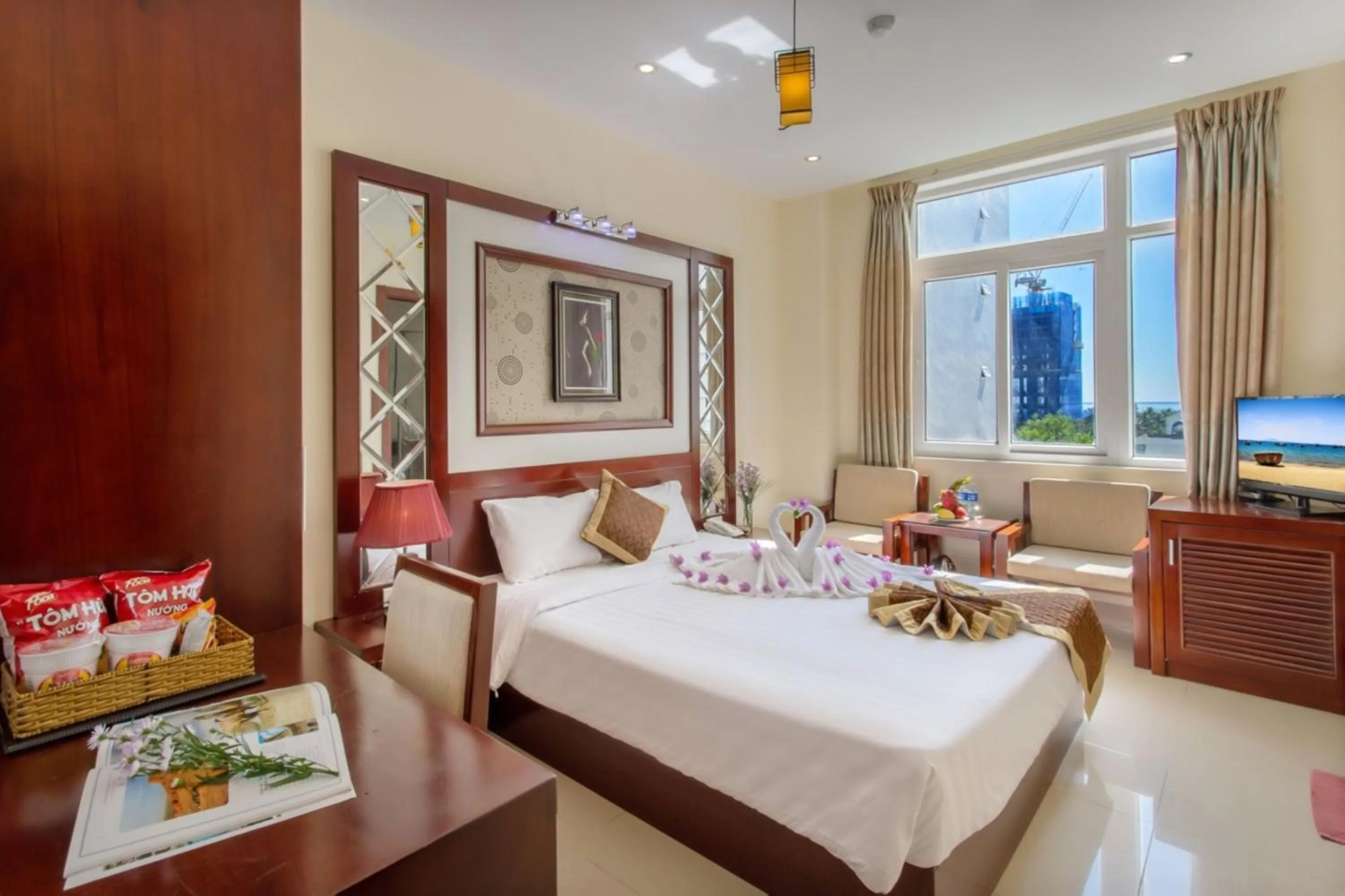 Photo of the whole room, Bed in Sunview Beach Hotel Danang