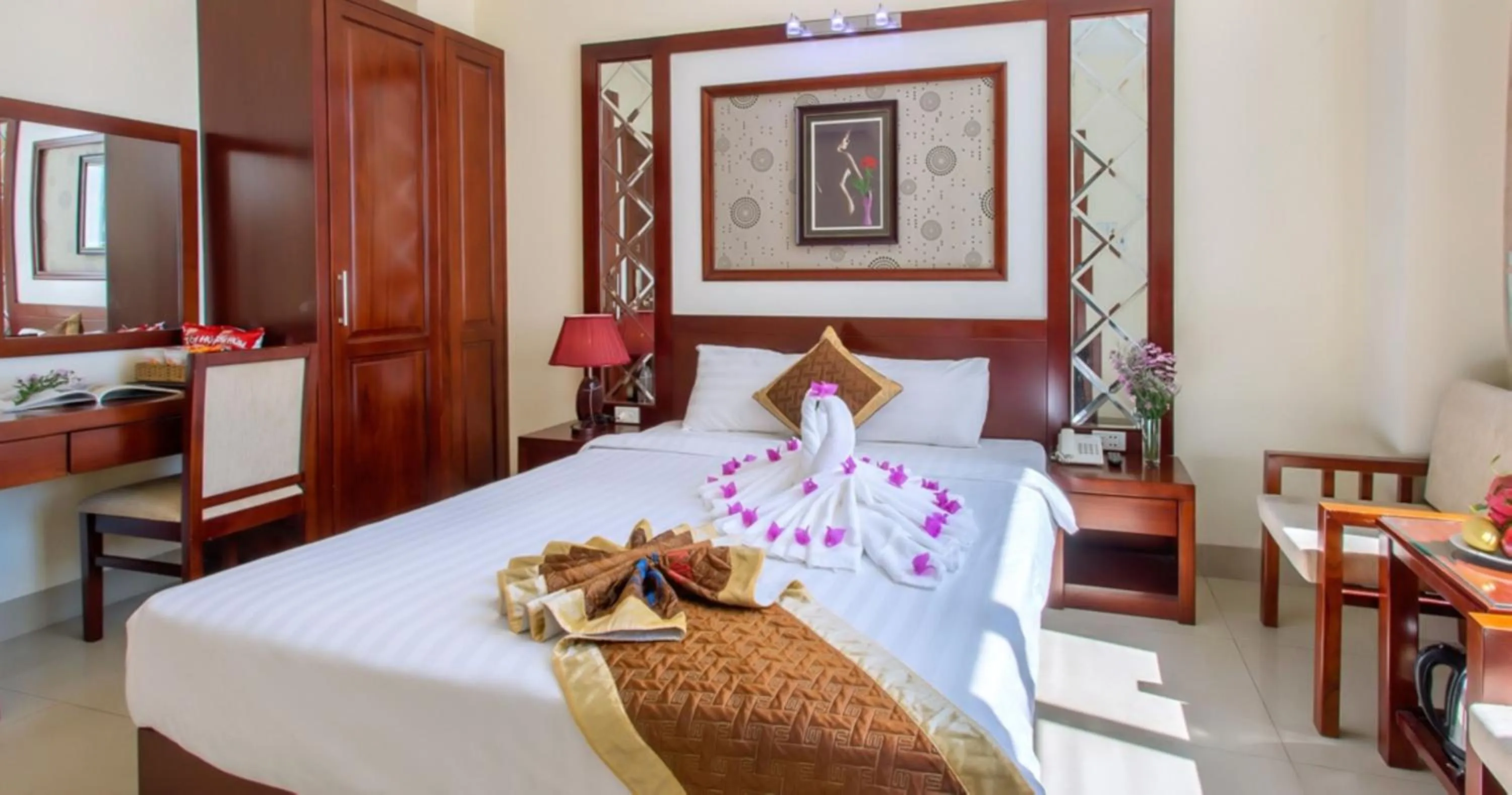 Bed in Sunview Beach Hotel Danang