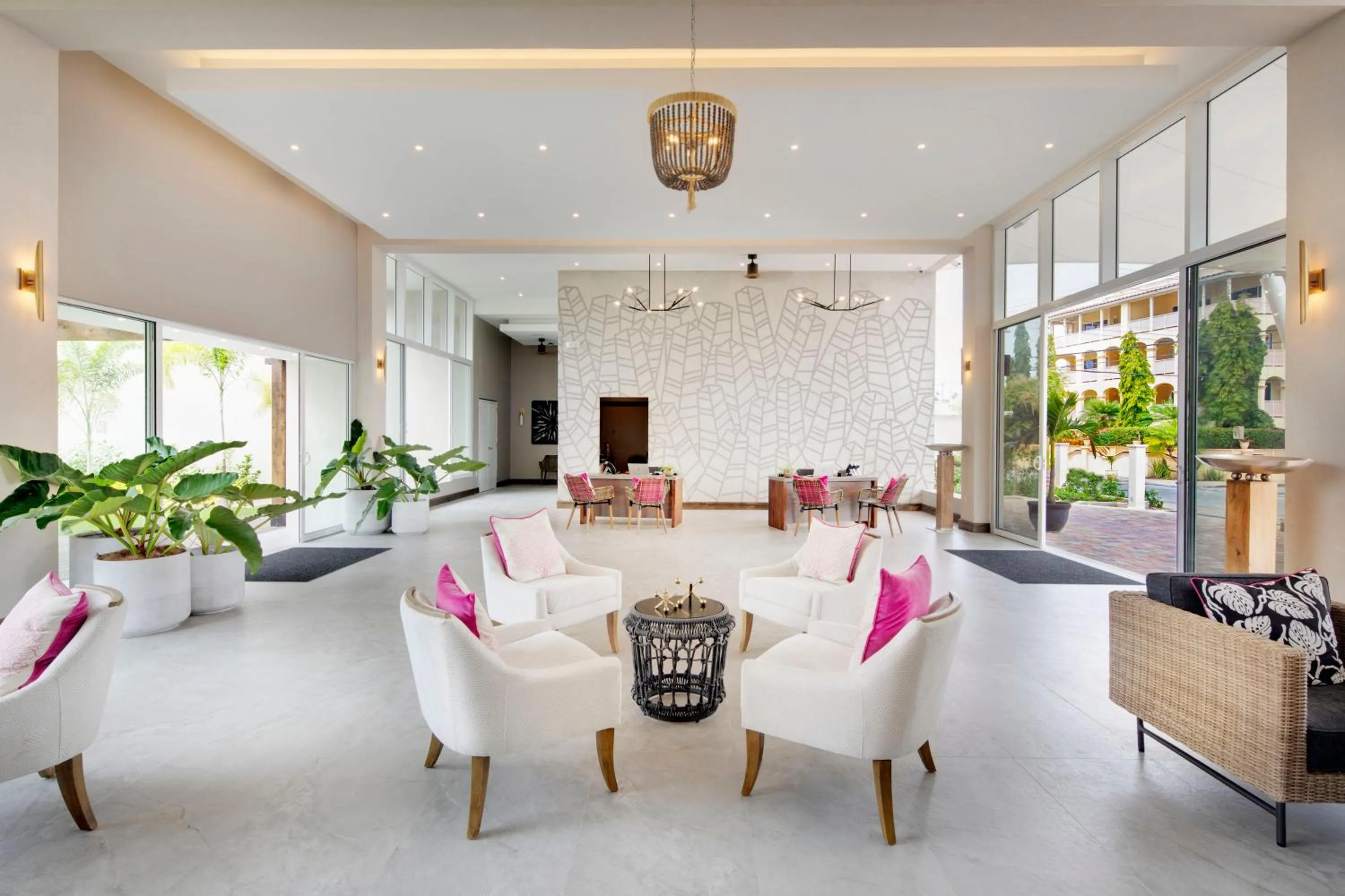 Lobby or reception in O2 Beach Club & Spa All Inclusive by Ocean Hotels