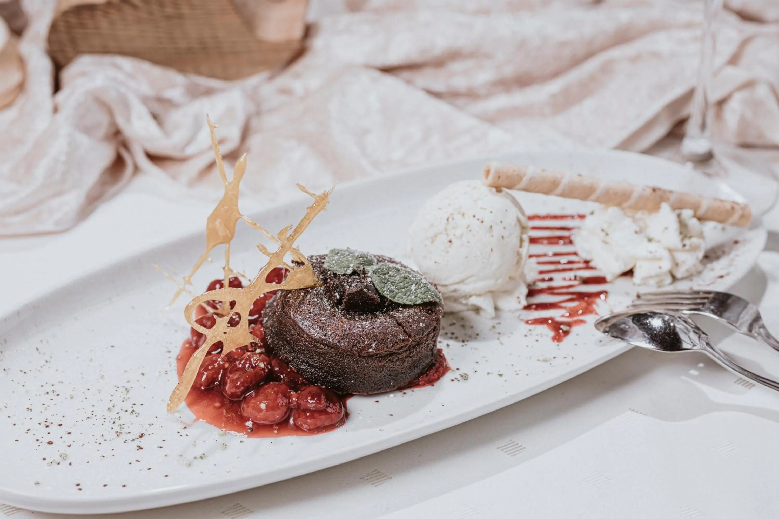 Restaurant/places to eat in PANORAMA Hotel Heimbuchenthal