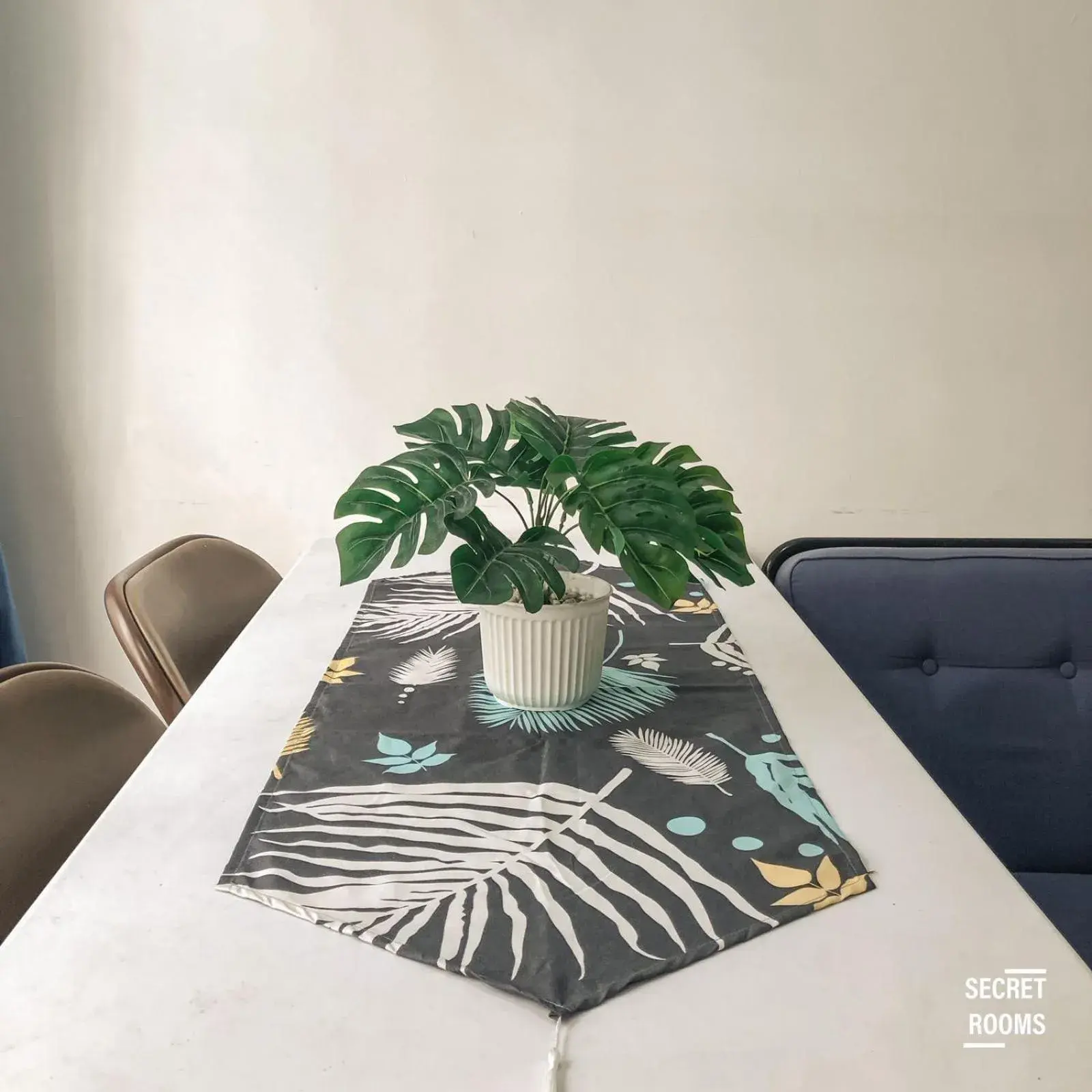 Two-Bedroom Apartment in The Jarrdin Apartement by Secret Rooms Two-Bedroom Apartment in The Jarrdin Apartement by Secret Rooms