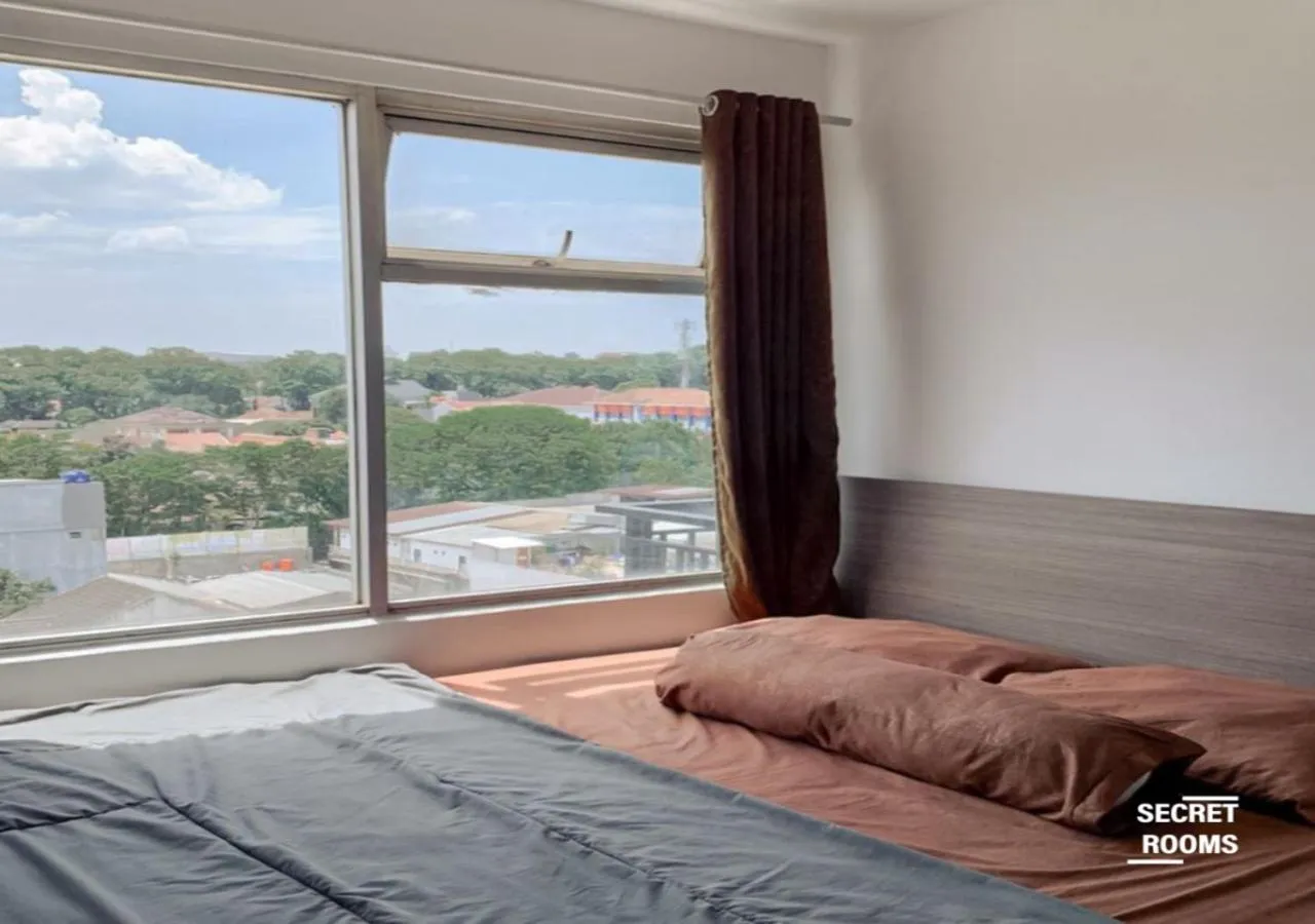 Bedroom, Bed in The Jarrdin Apartement by Secret Rooms