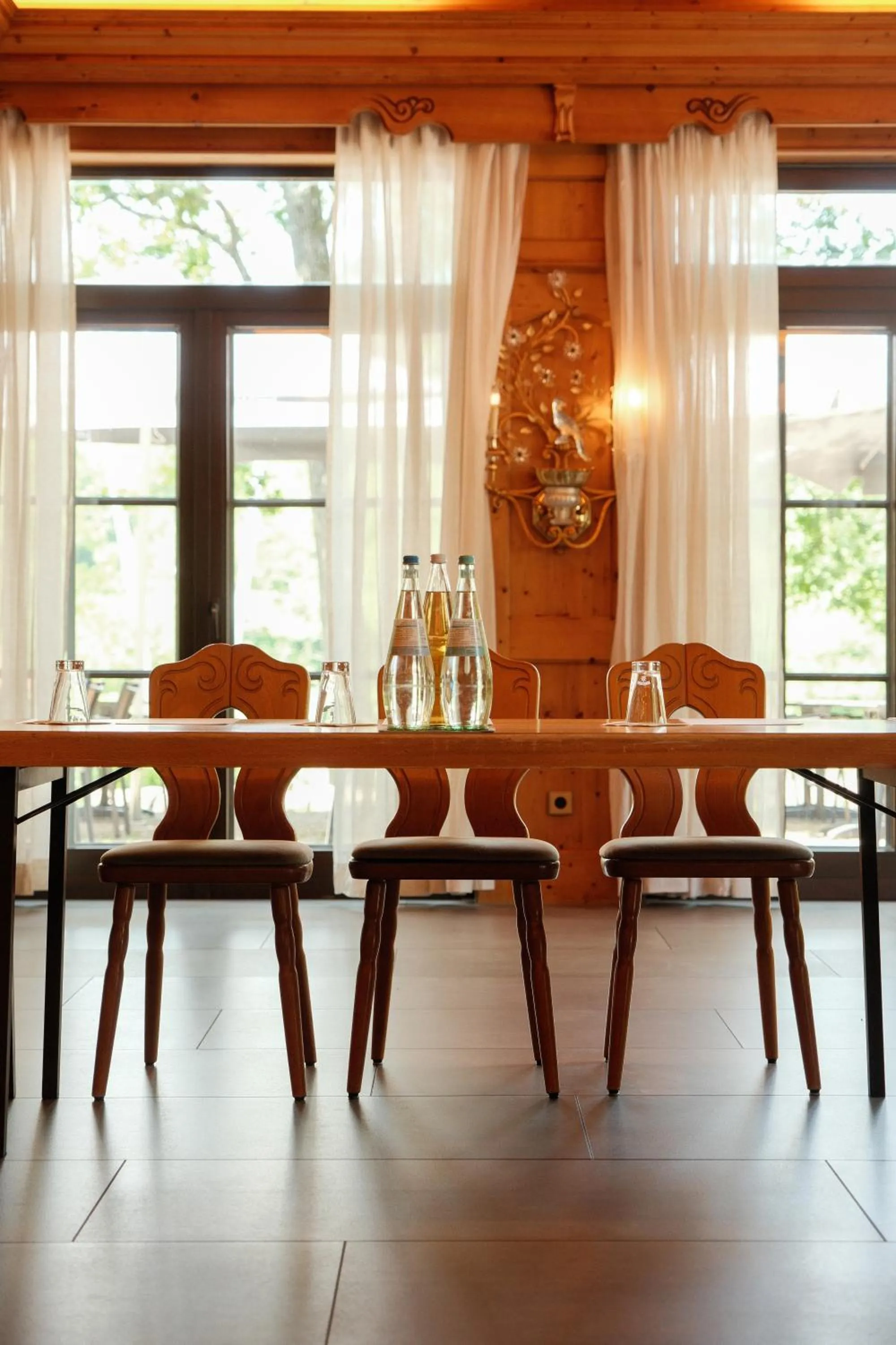 Restaurant/places to eat in Hotel-Restaurant Kreuzberghof Tagungs- und Veranstaltungshotel