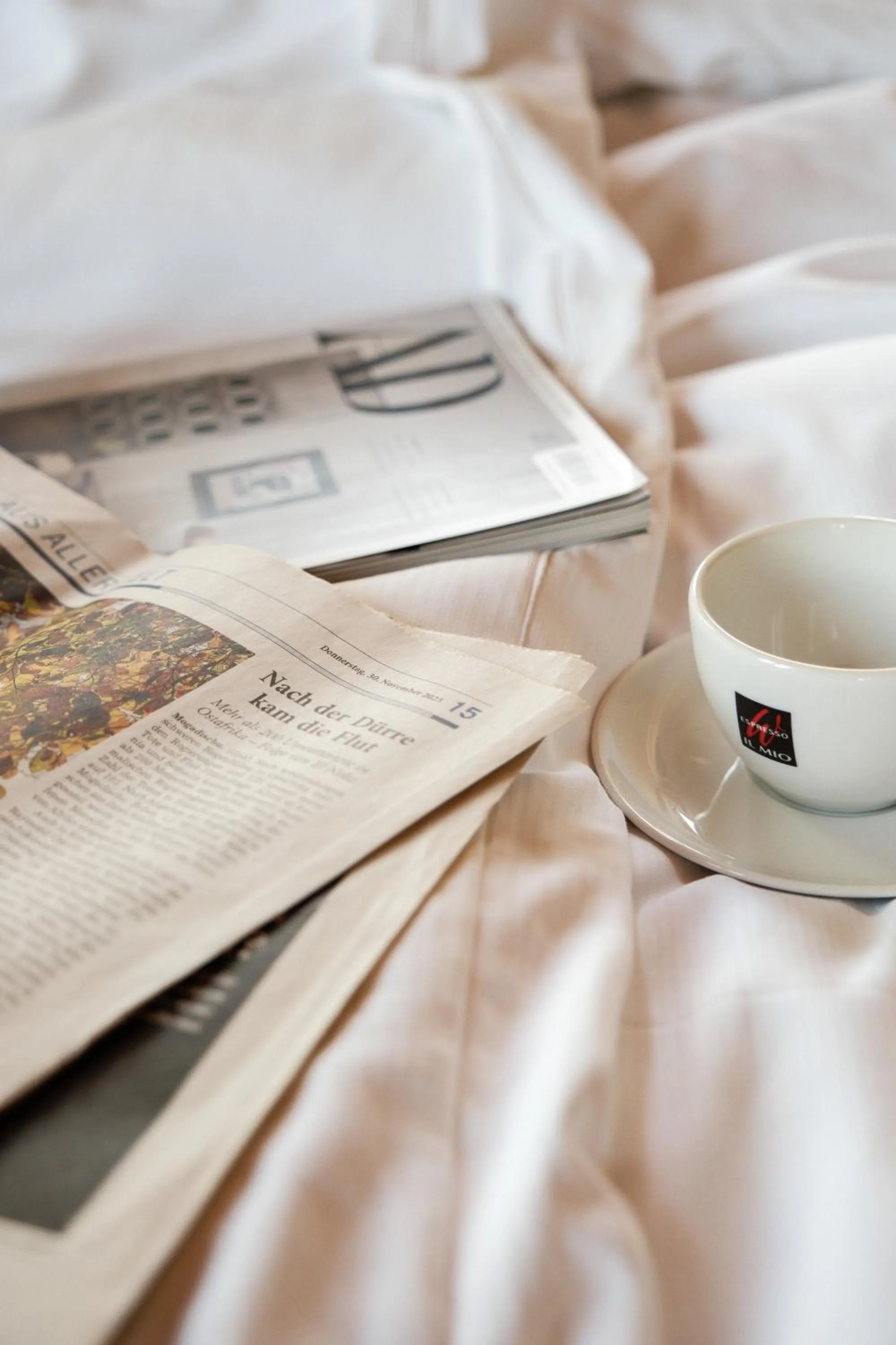 Bed in Hotel-Restaurant Kreuzberghof Tagungs- und Veranstaltungshotel