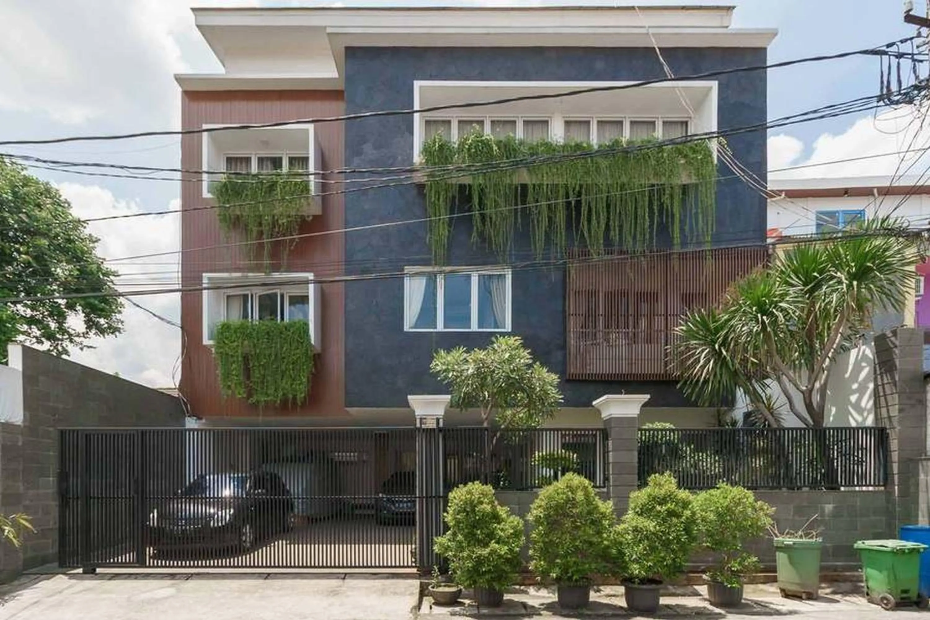 Property building in Wisma KPBD Residence Syariah Mitra RedDoorz