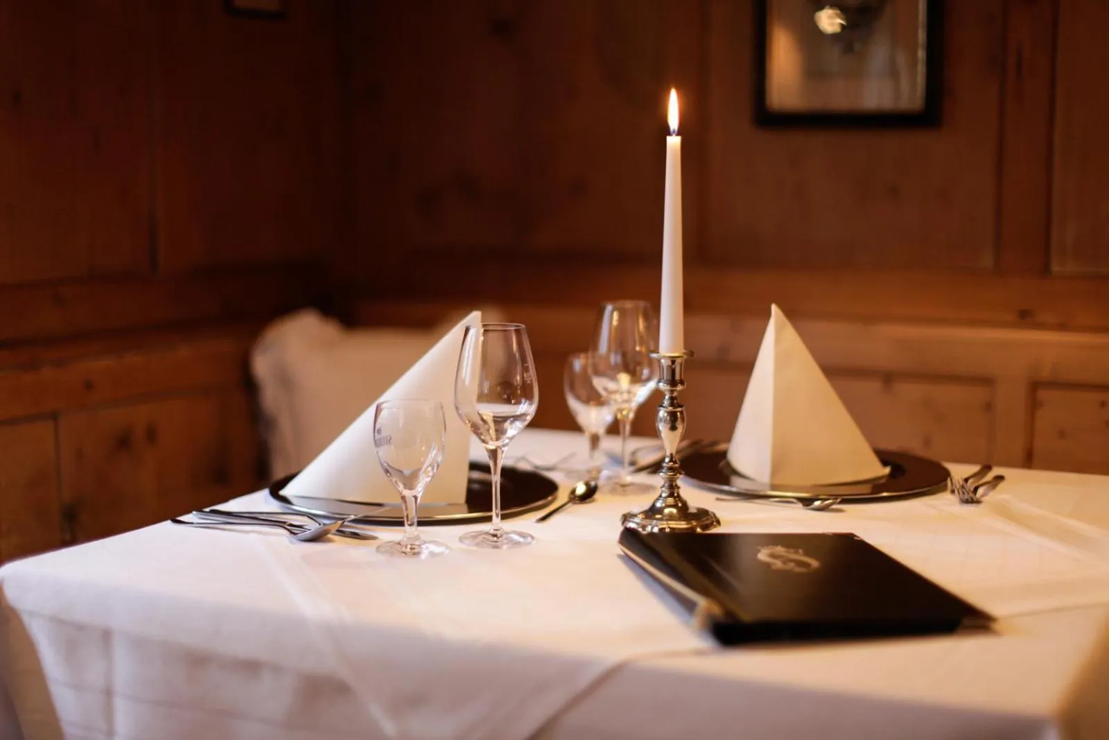 Restaurant/places to eat in Hotel Hirsch