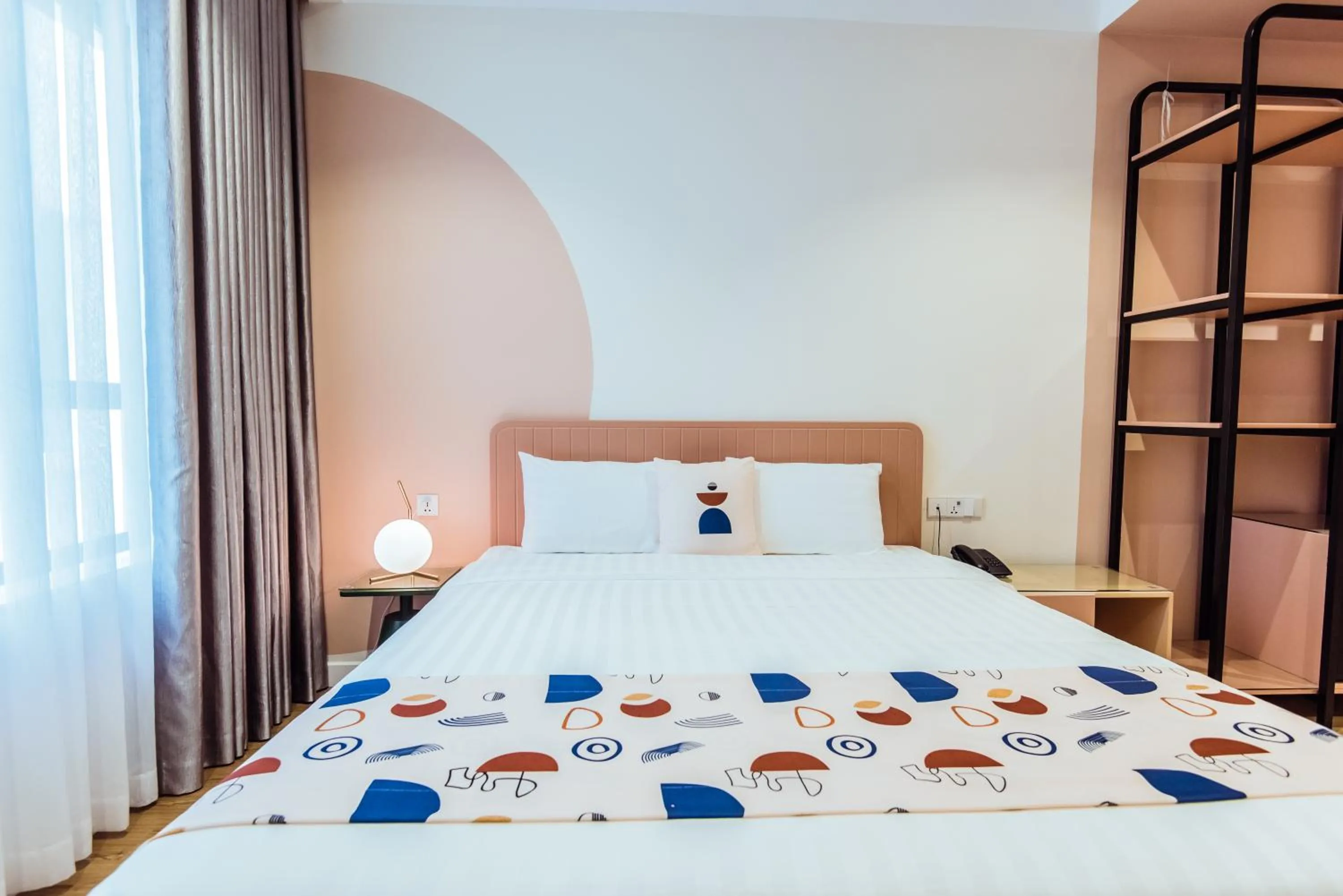 Bed in Palette Collect's Boutique Hotel Ha Long