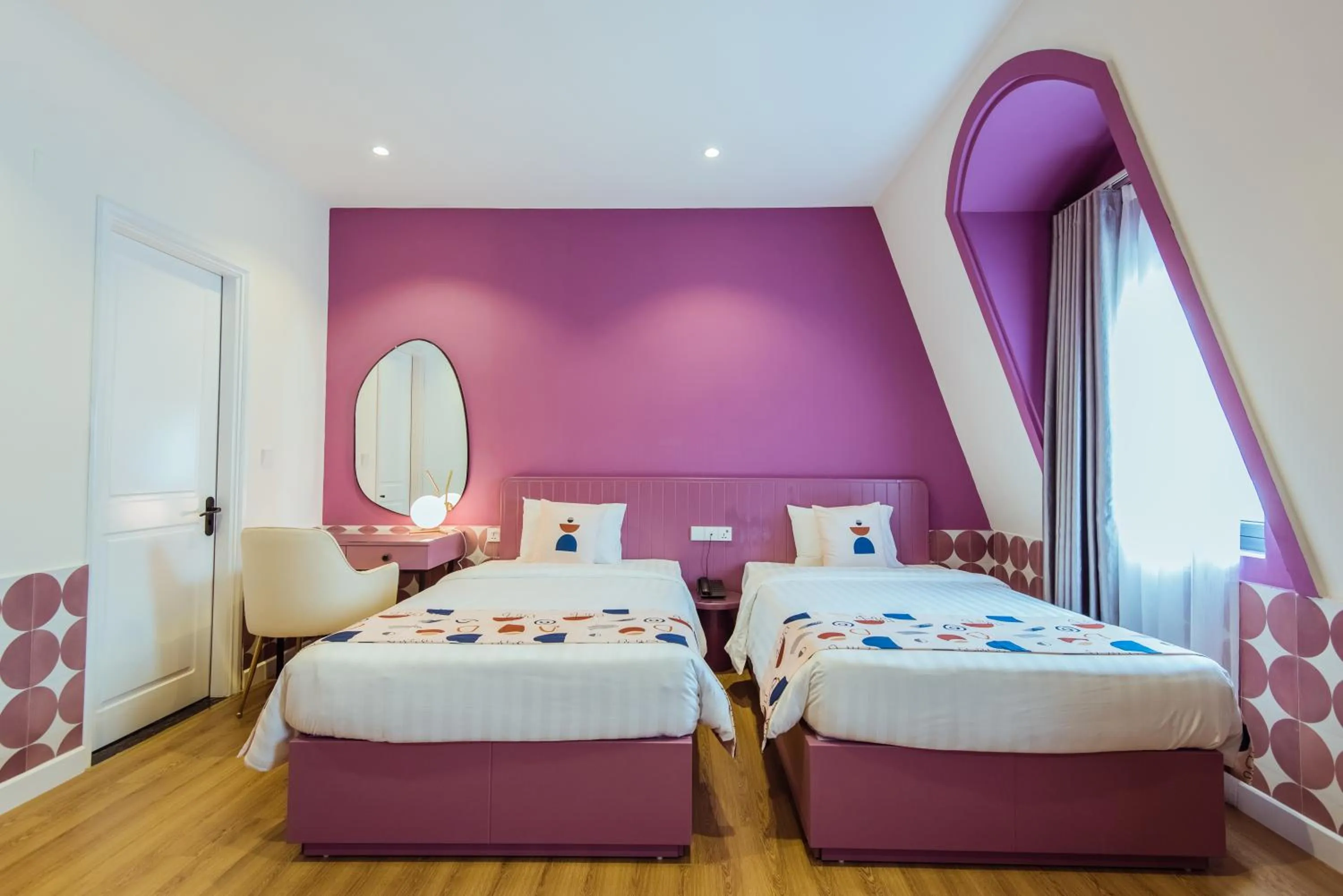 Photo of the whole room, Bed in Palette Collect's Boutique Hotel Ha Long