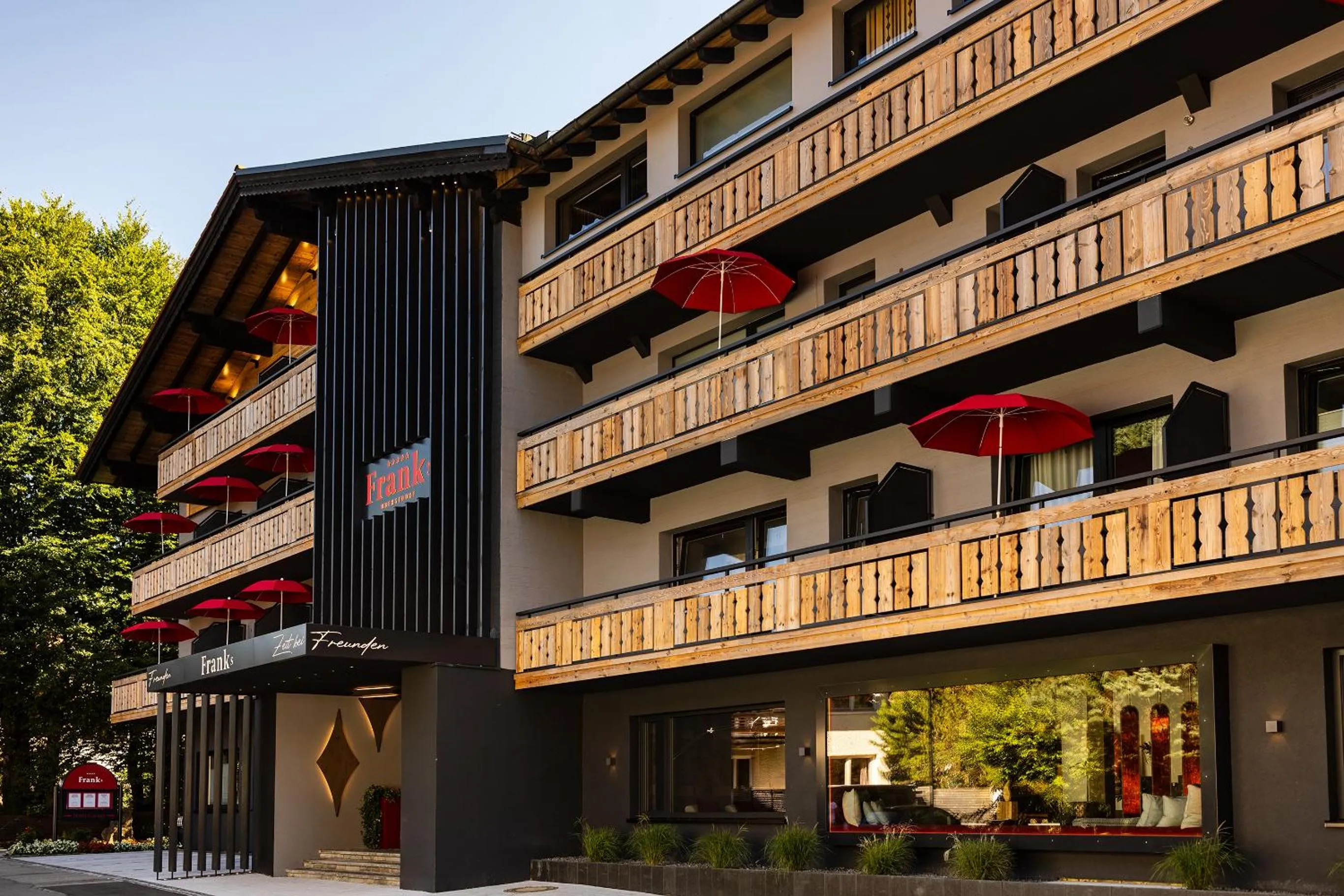 Property building in Hotel Franks