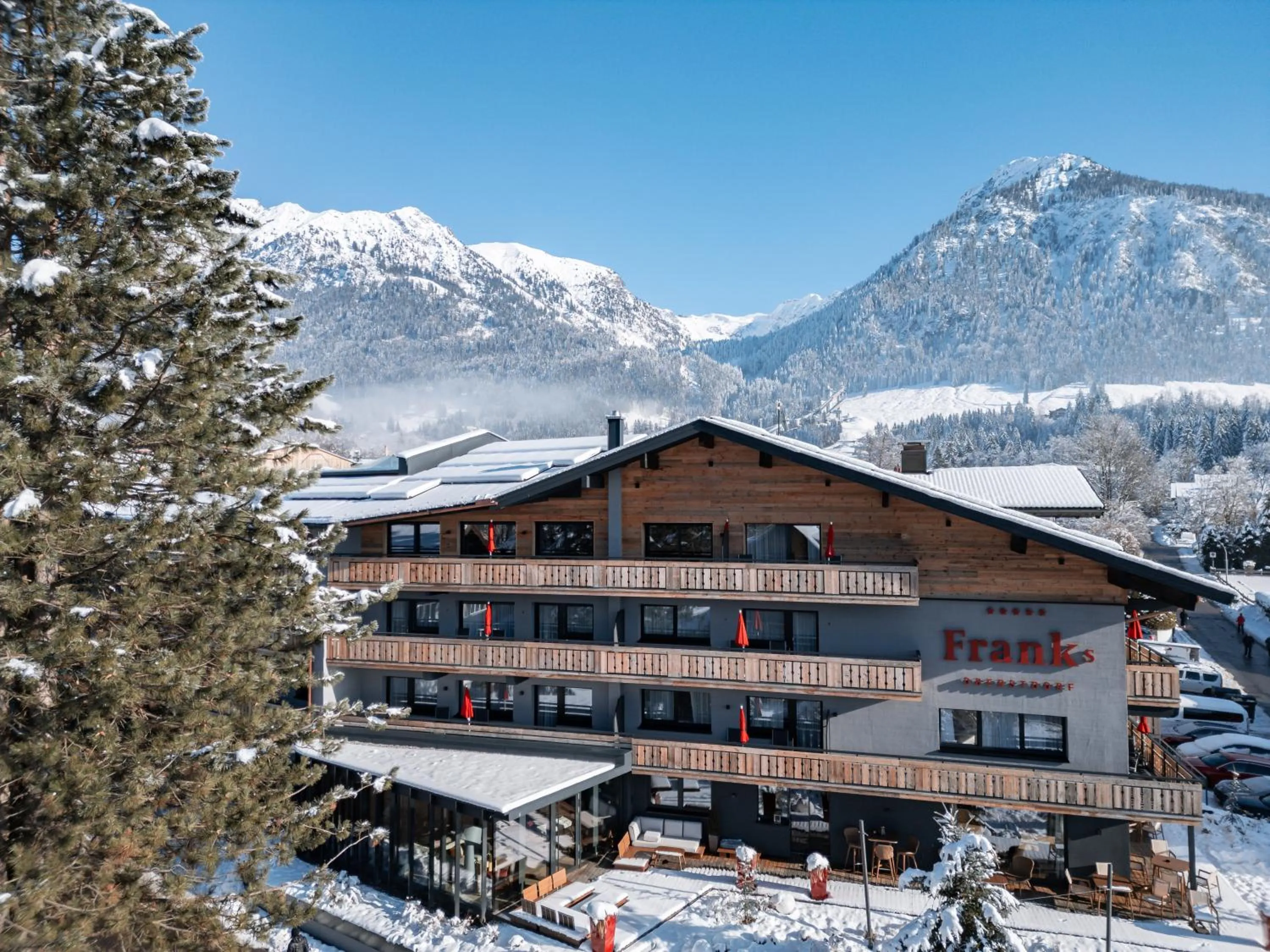 Property building in Hotel Franks