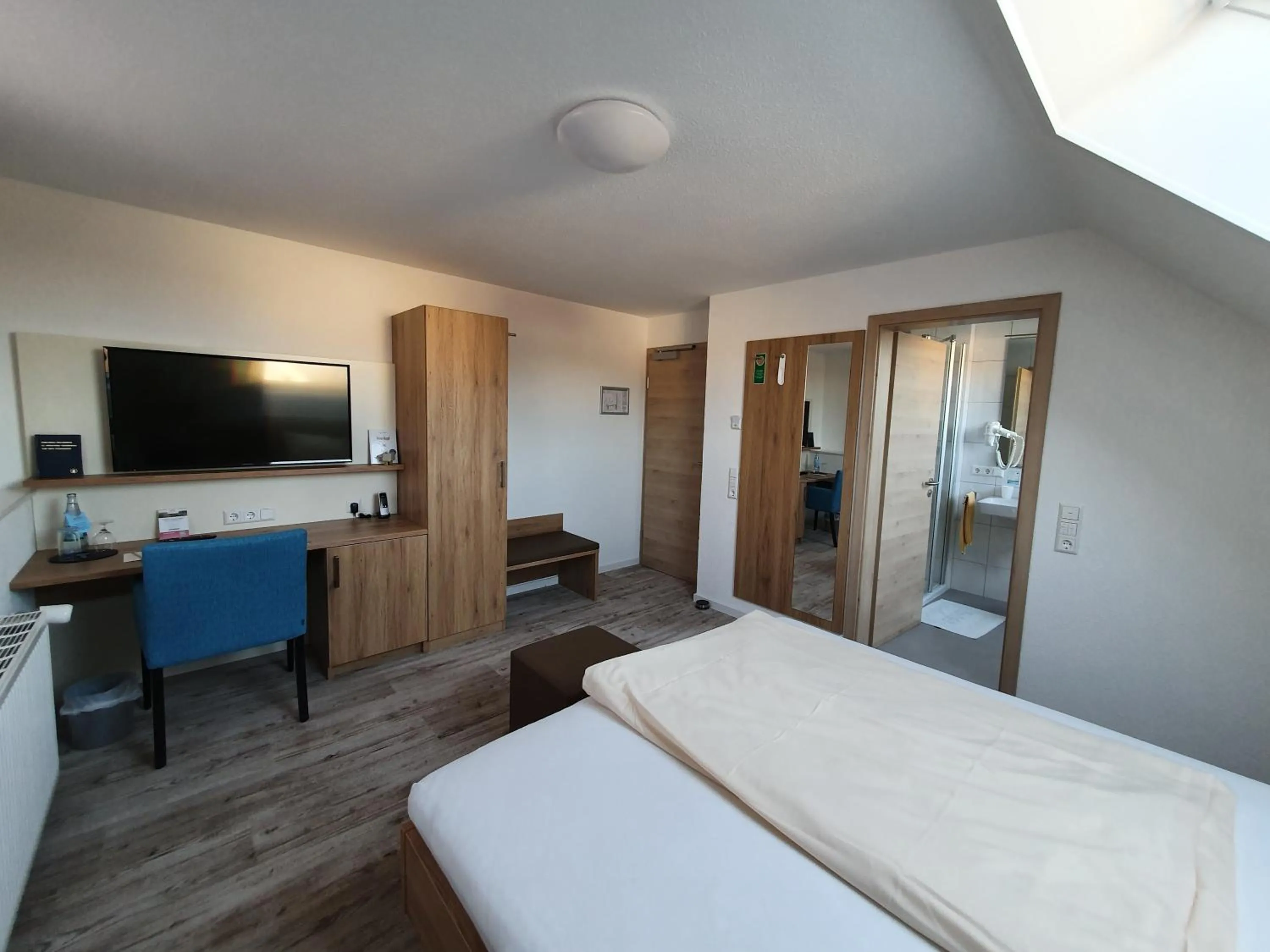 Bed in Landgasthaus Hotel Maien