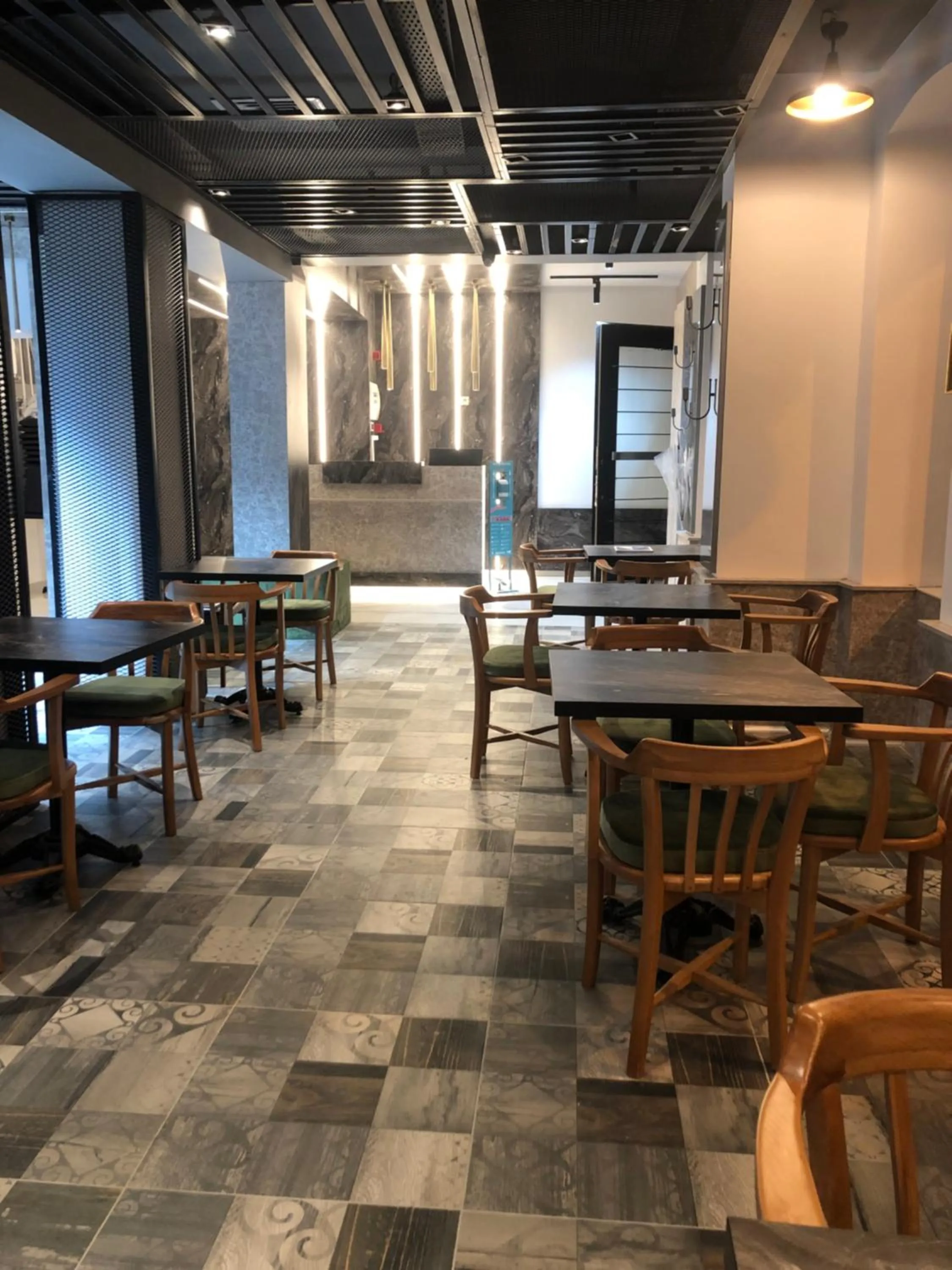 Restaurant/places to eat in Taksim Galatist Hotel