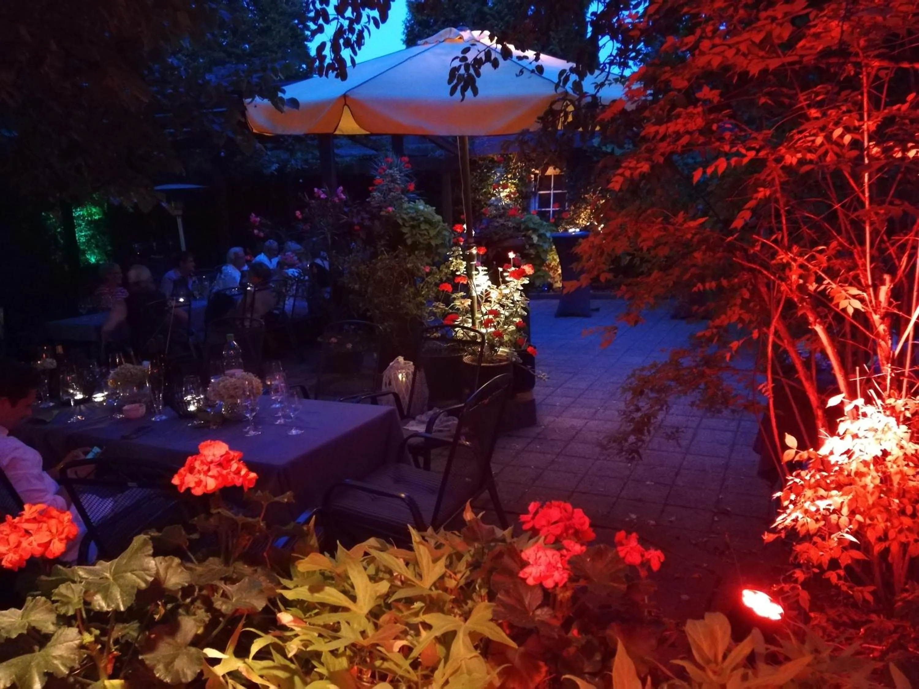 Wein-Hotel Auberge Mistral