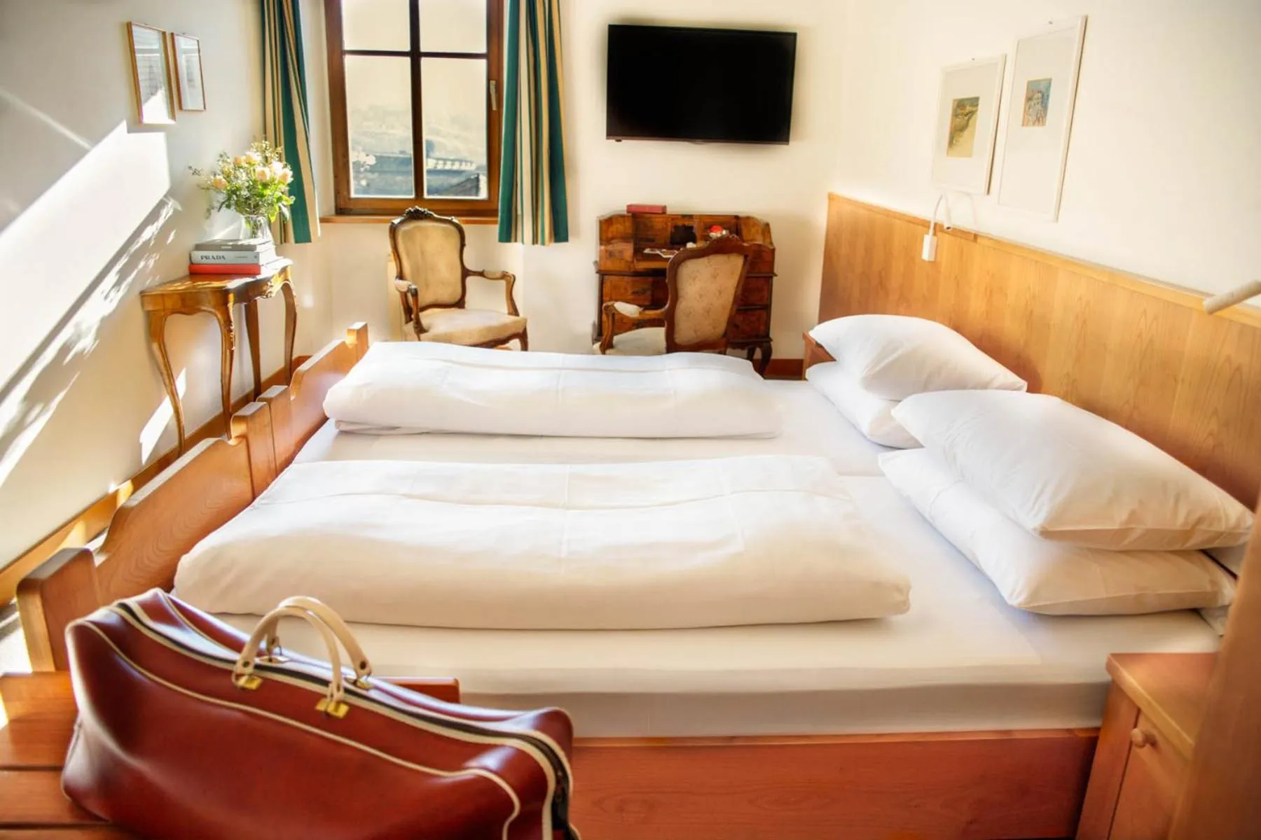 Bed in Weisses Rössl