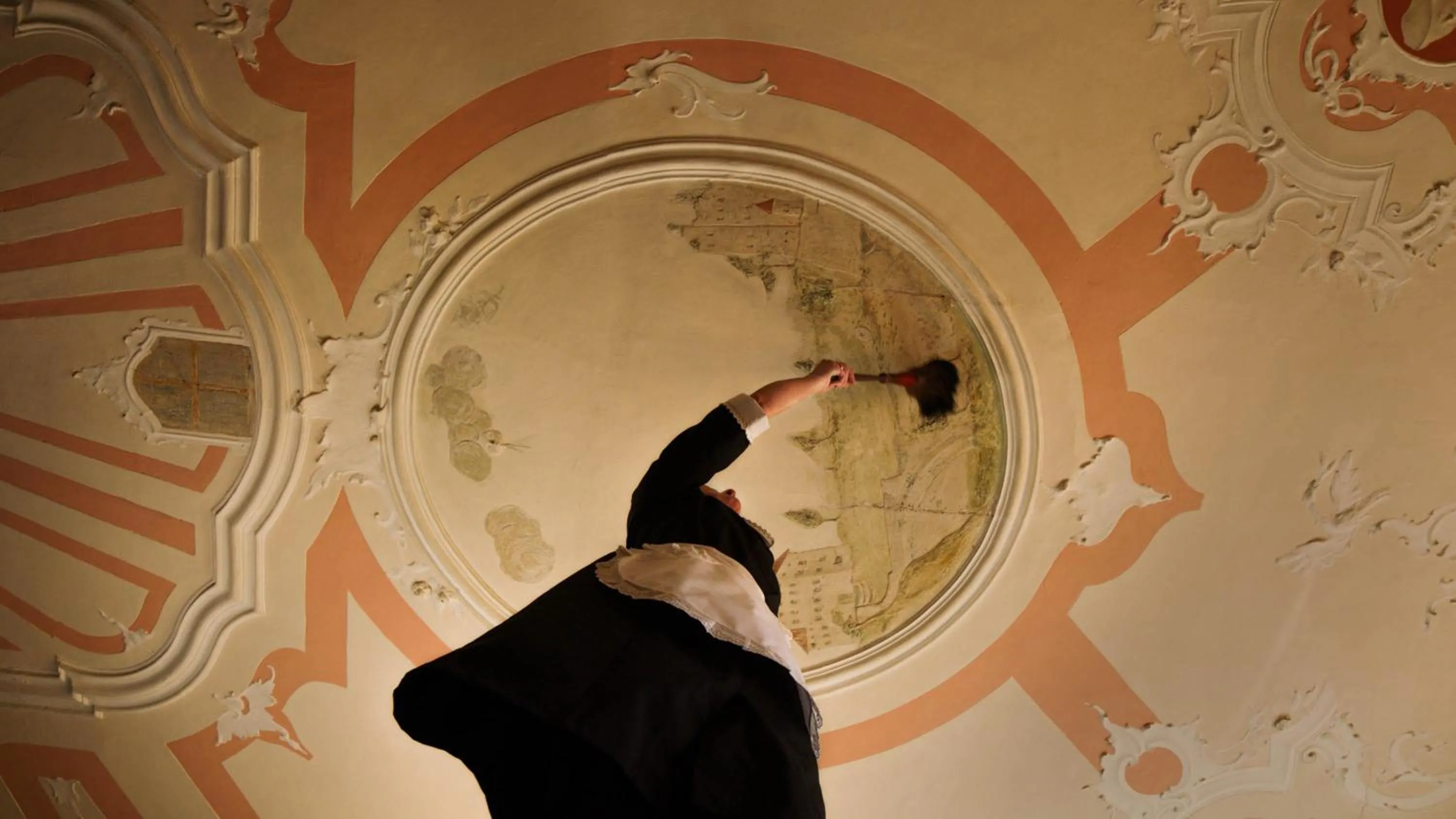 Communal lounge/ TV room in Weisses Rössl