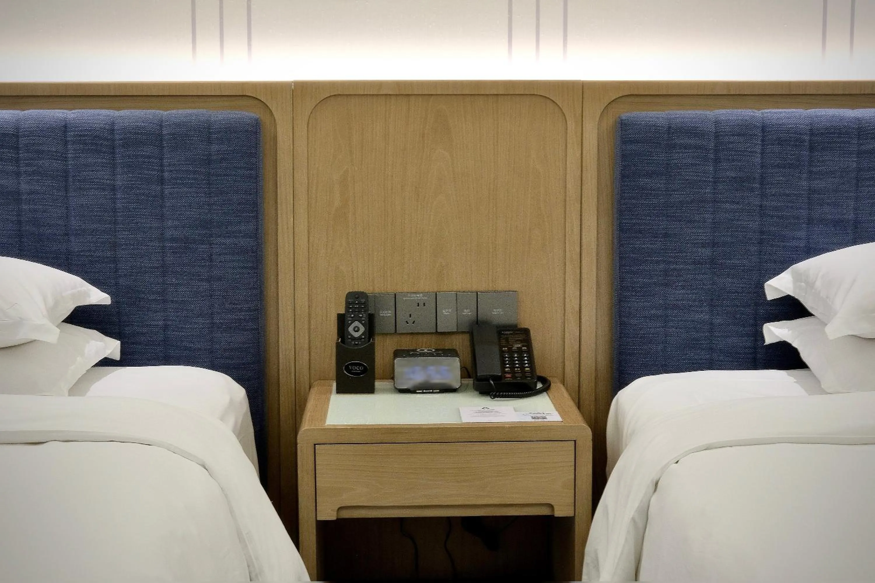 Bed in voco Guangzhou Shifu by IHG