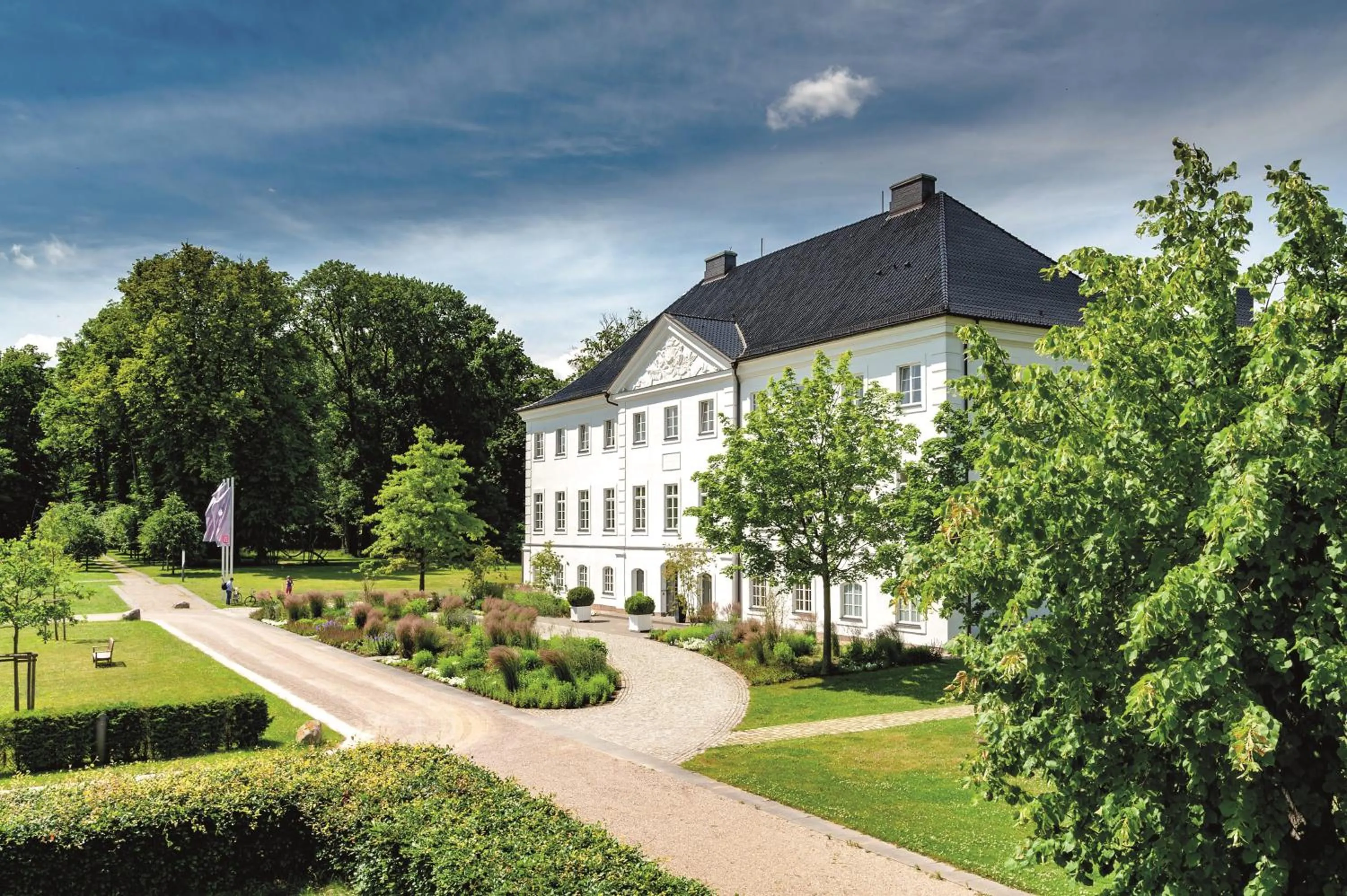 Facade/entrance in Schlossgut Gross Schwansee