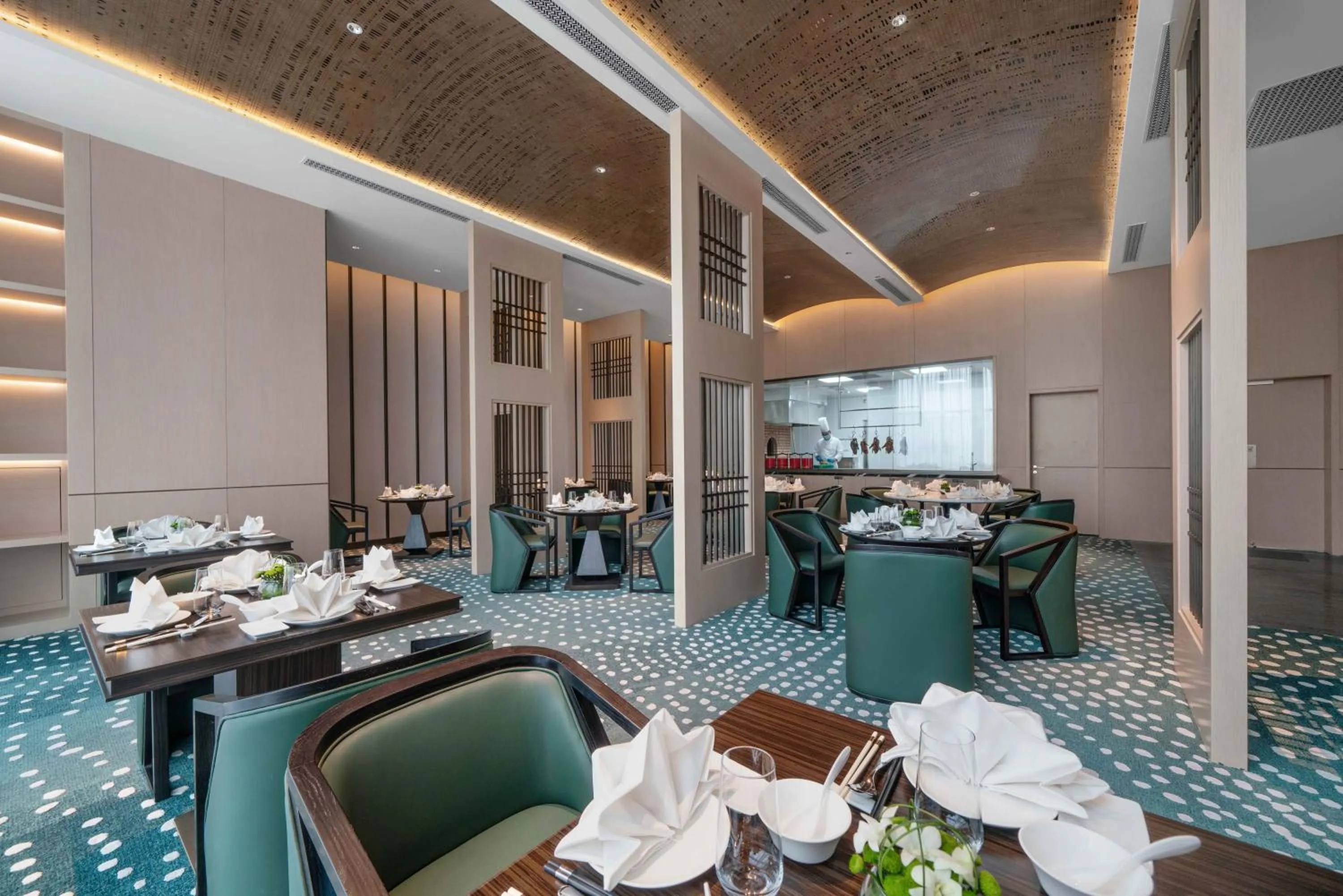 Restaurant/places to eat in Grand Bay Hotel Chengdu