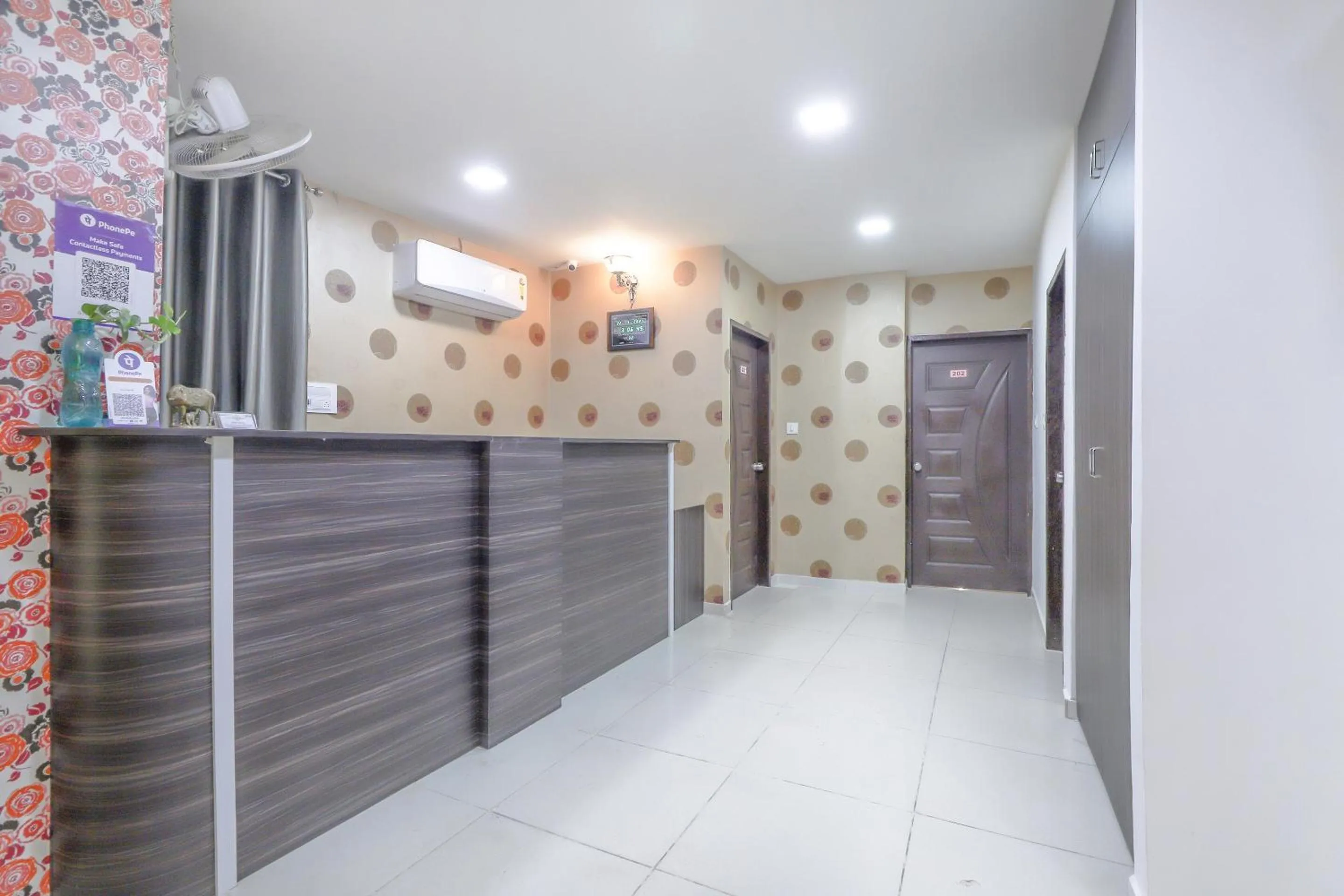 Lobby or reception in Hotel O Shiva