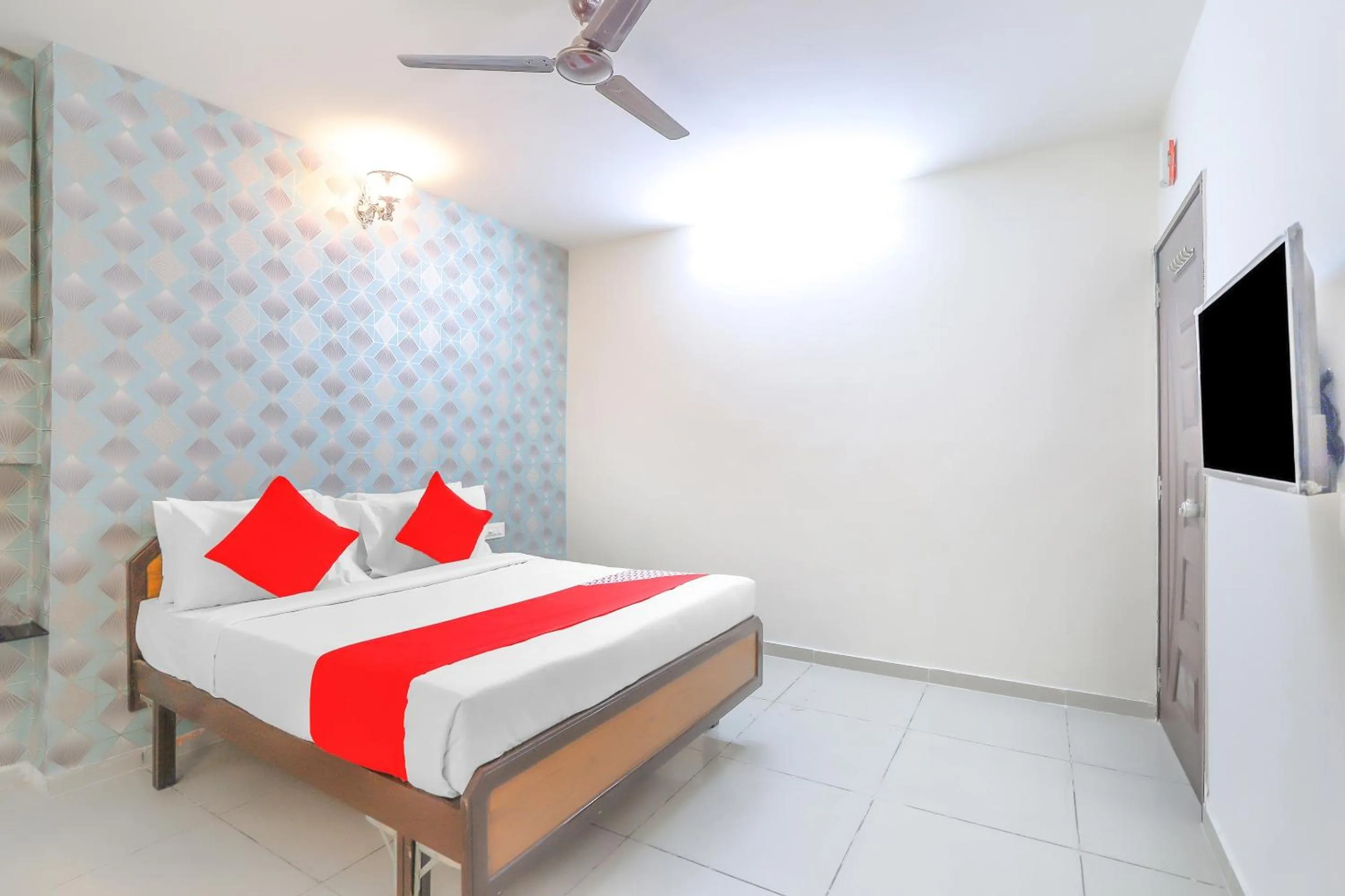 Bedroom, Bed in Hotel O Shiva