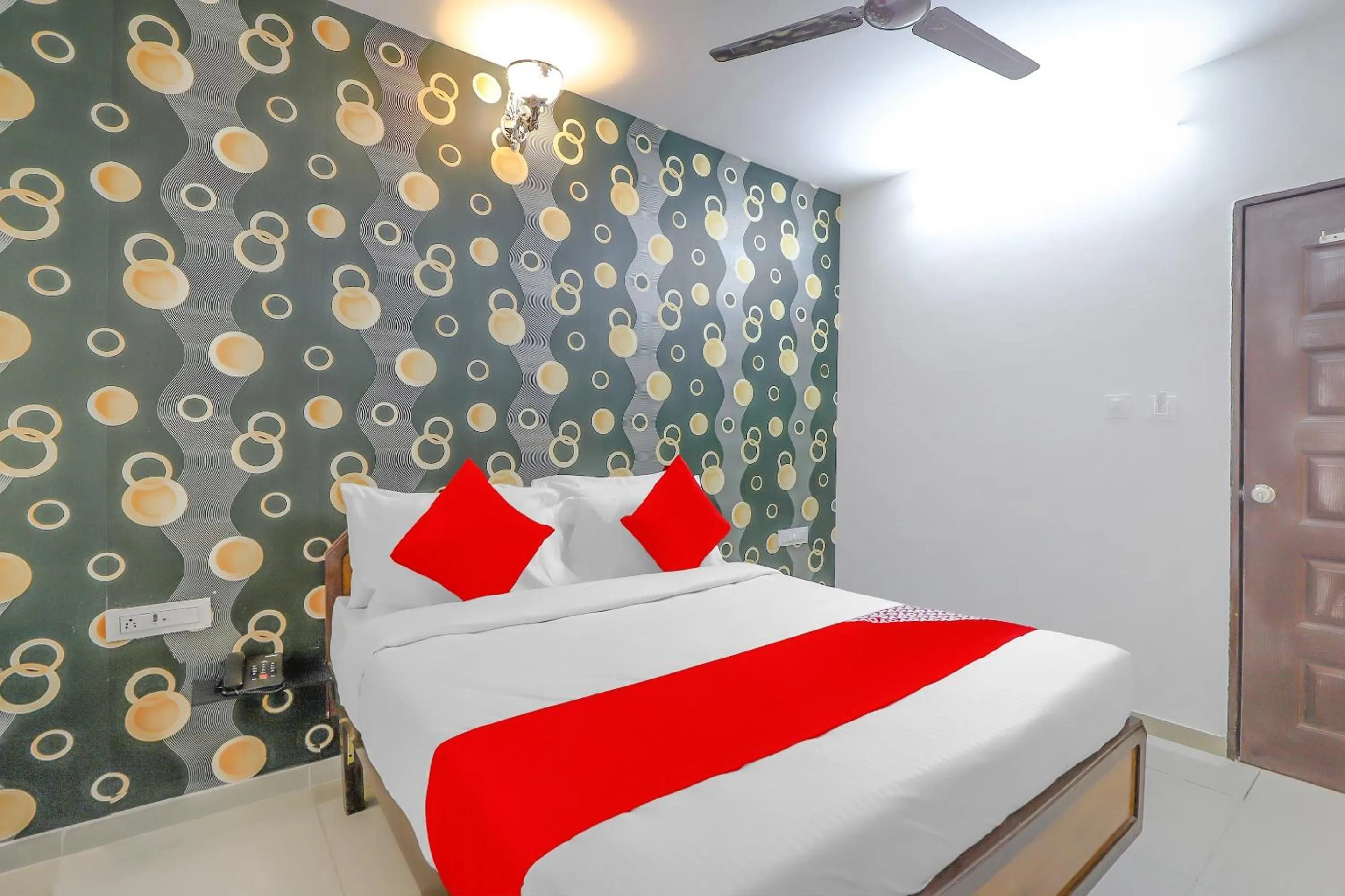 Bedroom, Bed in Hotel O Shiva