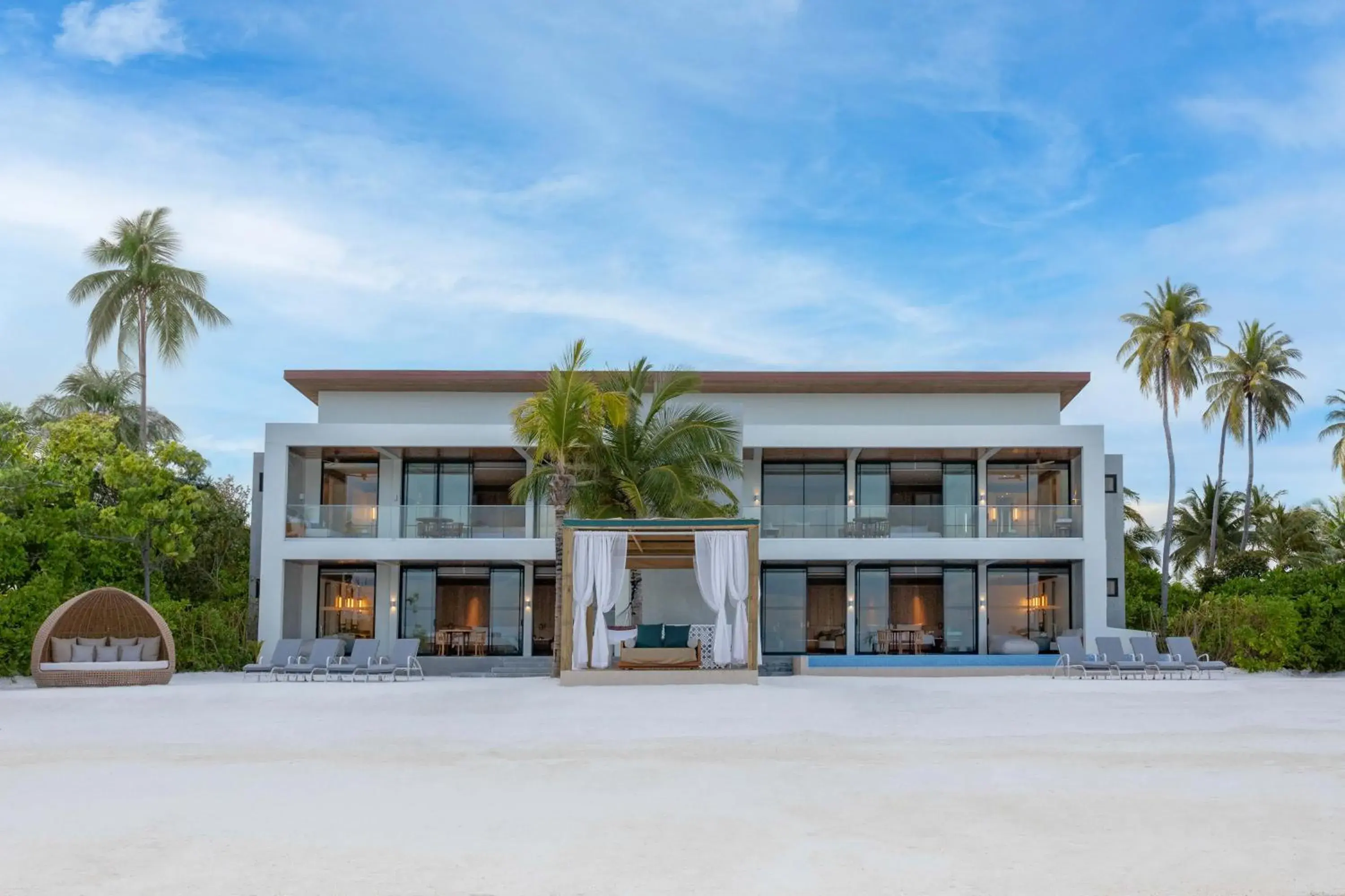 Two Bedroom Beach Residence with Private Pool in Kuda Villingili Maldives, Free Return Transfers 03 nights & above Two Bedroom Beach Residence with Private Pool in Kuda Villingili Maldives, Free Return Transfers 03 nights & above