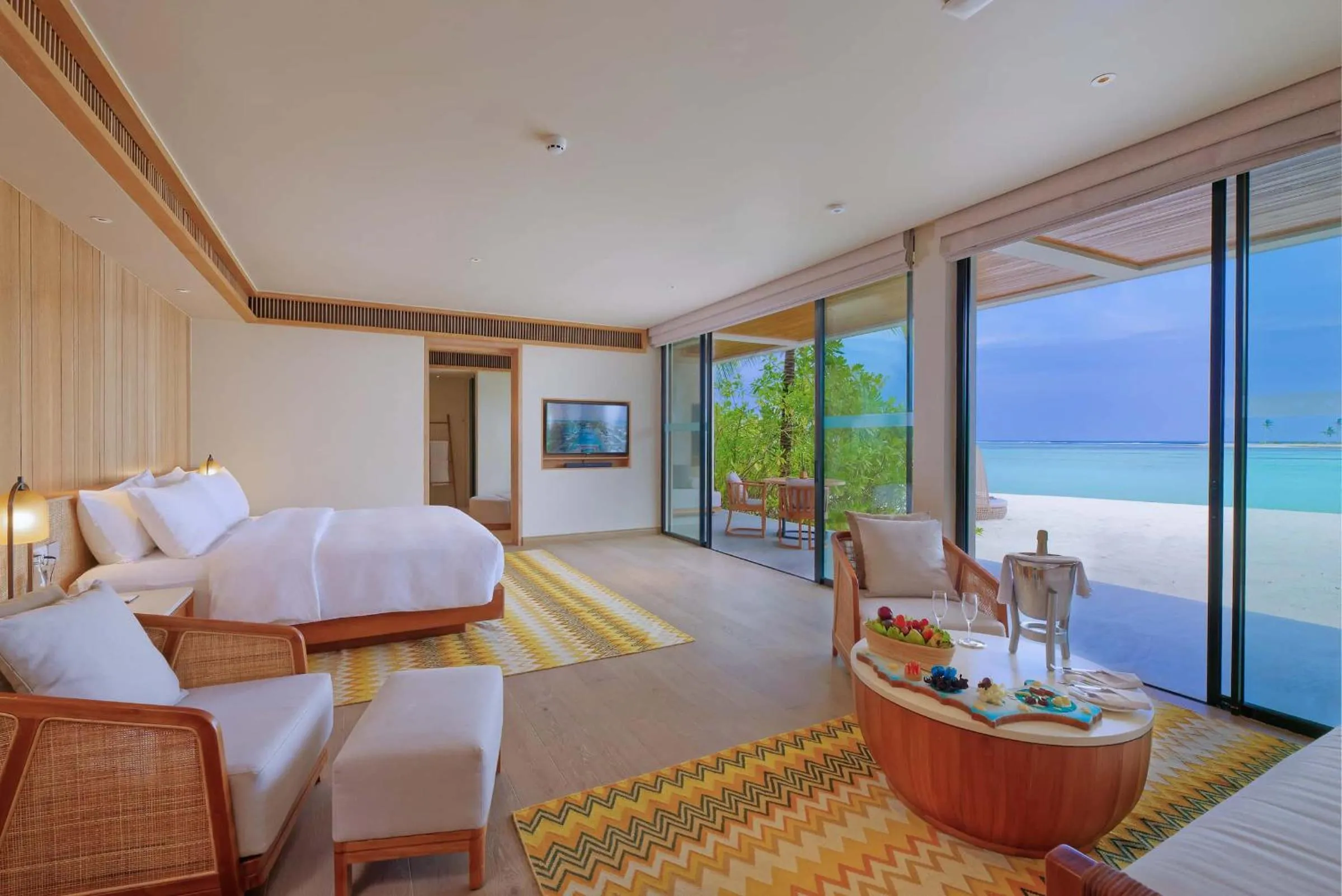 Bed in Kuda Villingili Maldives, Free Return Transfers 03 nights & above