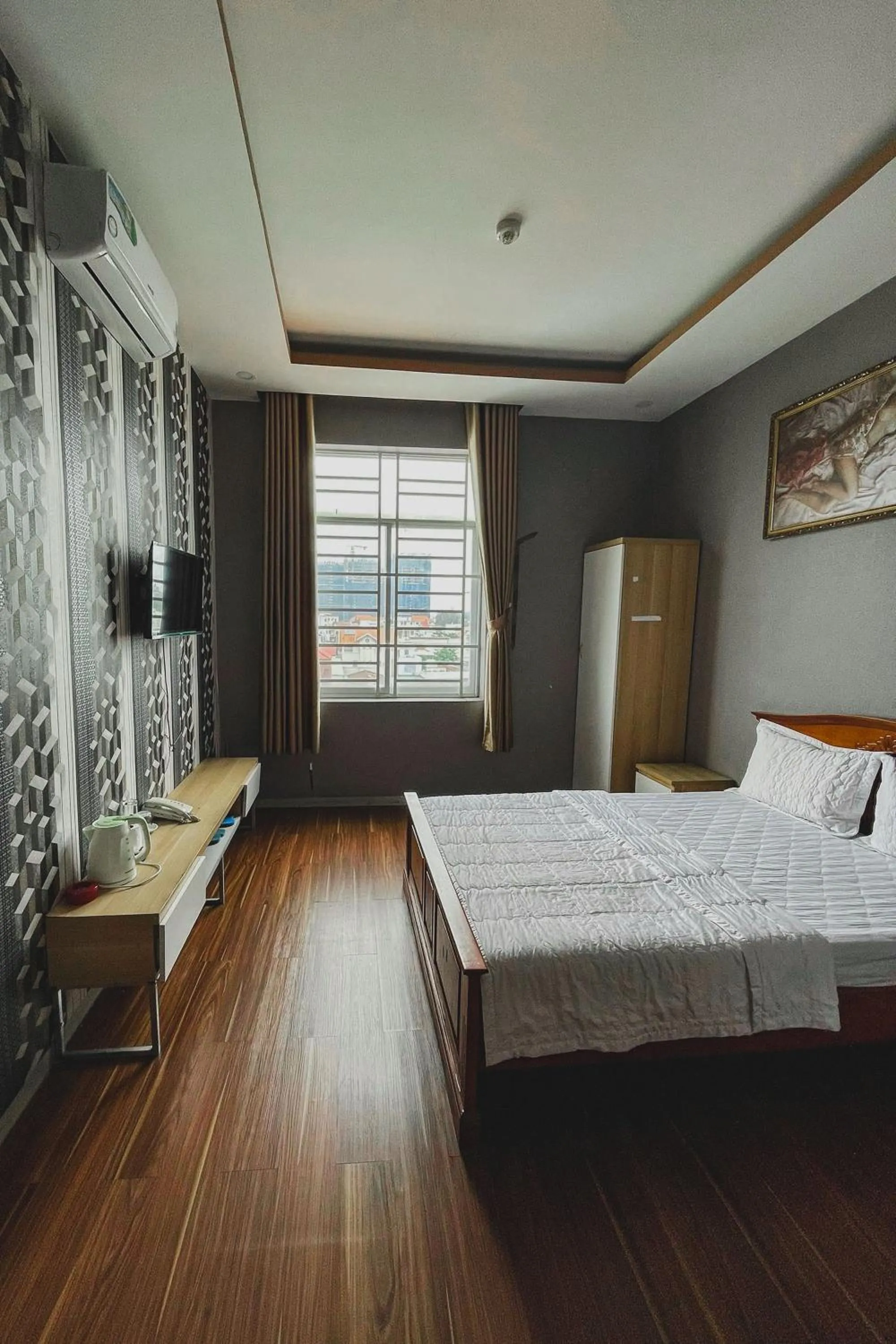 Bedroom, Bed in Sky Hotel