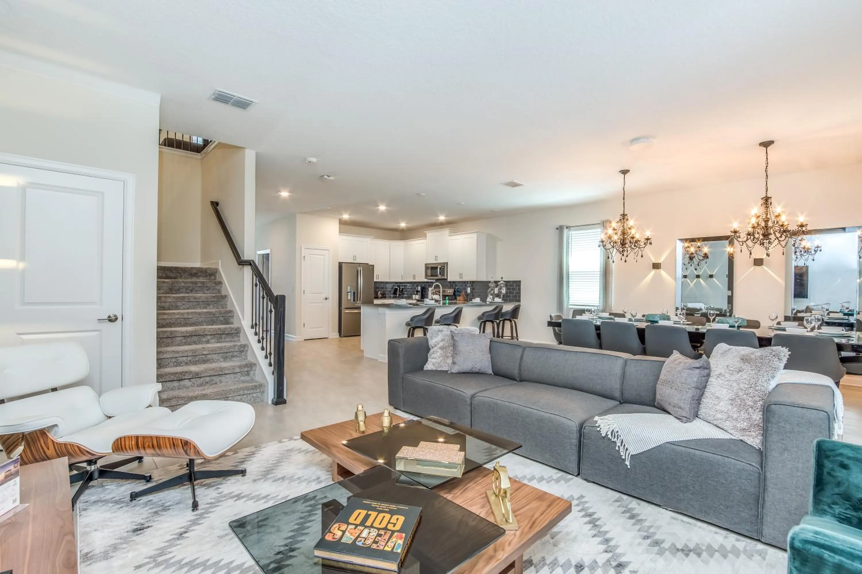 VILLA wPrivate Pool & Game Room near Disney