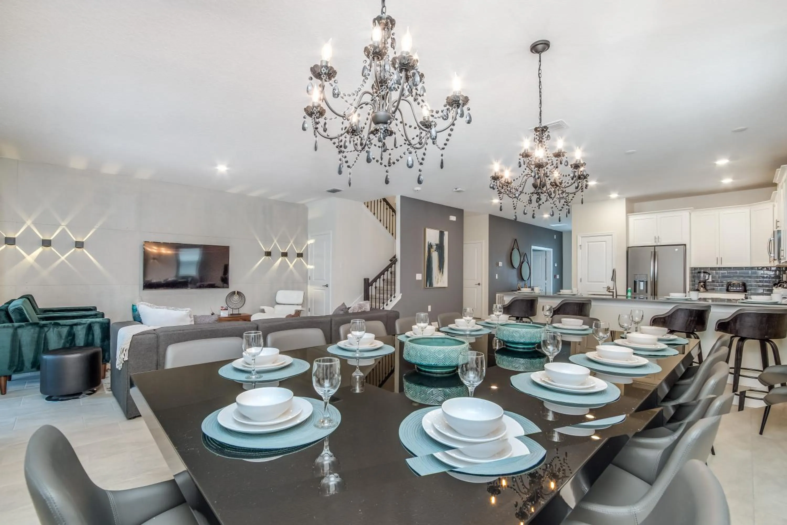 VILLA wPrivate Pool & Game Room near Disney