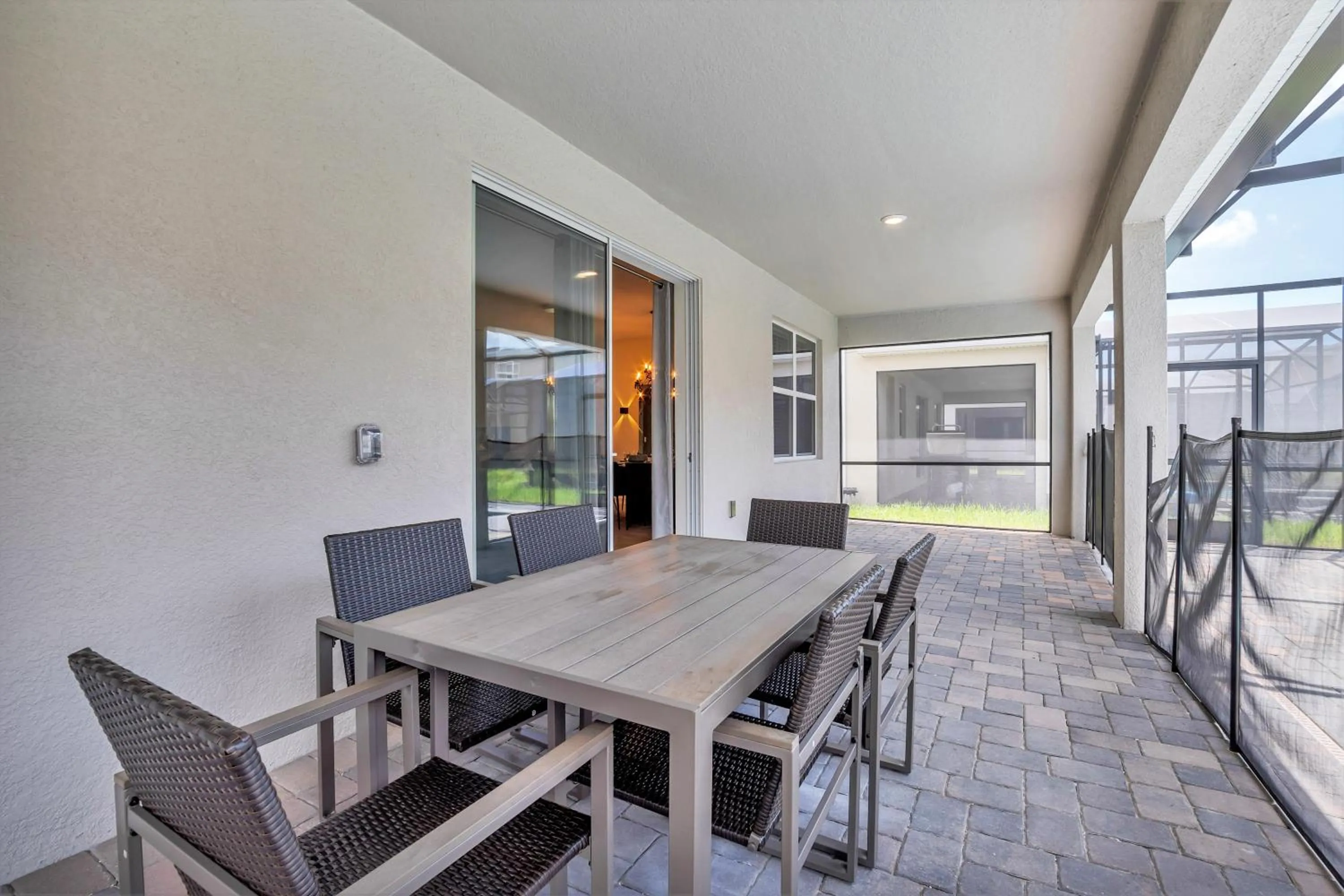 VILLA wPrivate Pool & Game Room near Disney