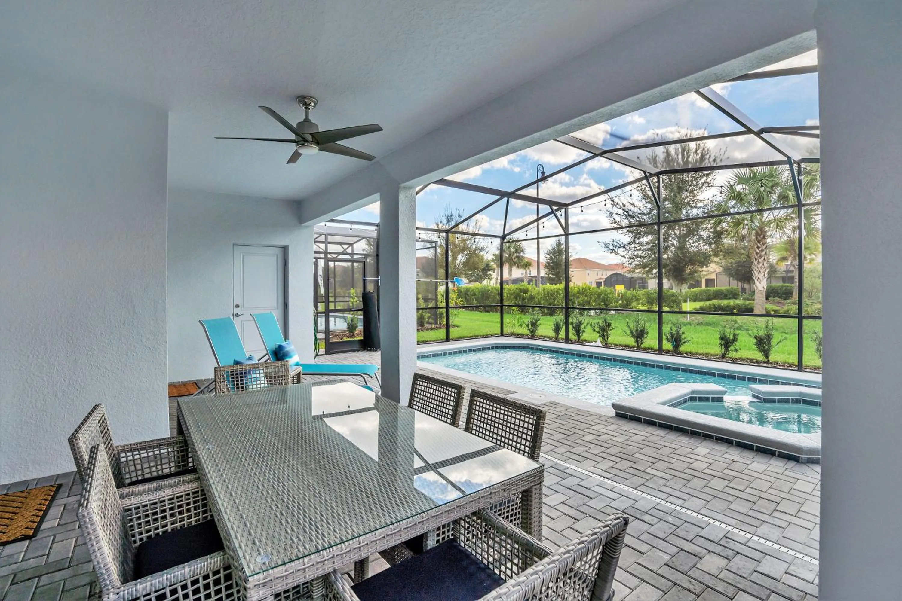 Private Pool Villa wPool Table, On-Site WaterPark