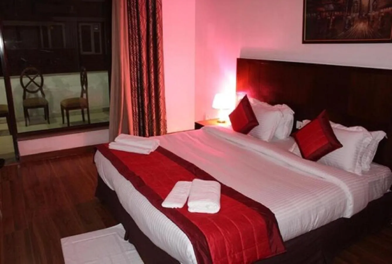 Bedroom, Bed in Lime Tree Hotel Sushant Lok Gurgaon Sector 29 Next to IFFCO CHOWK metro