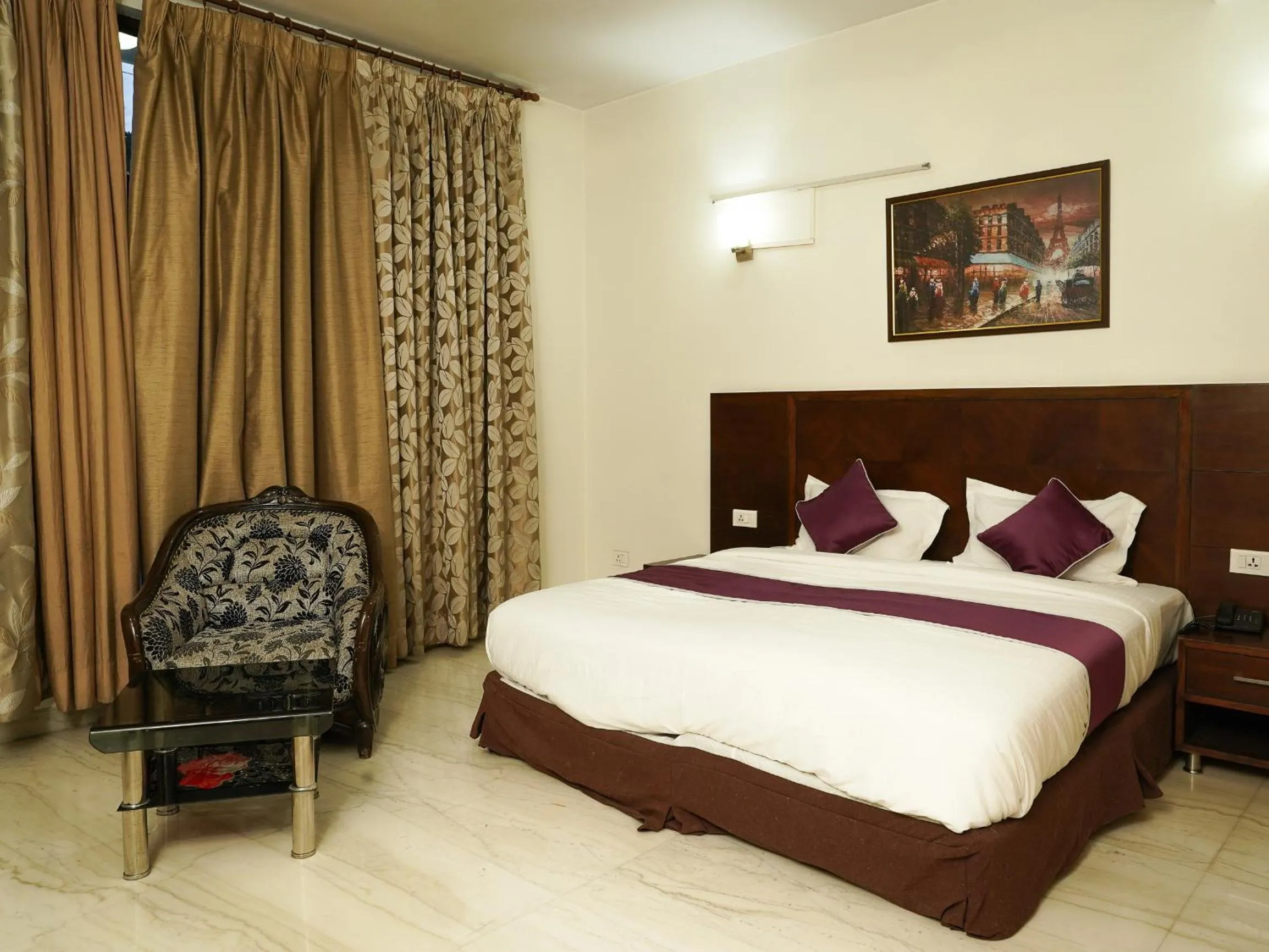 Bed in Lime Tree Hotel Sushant Lok Gurgaon Sector 29 Next to IFFCO CHOWK metro