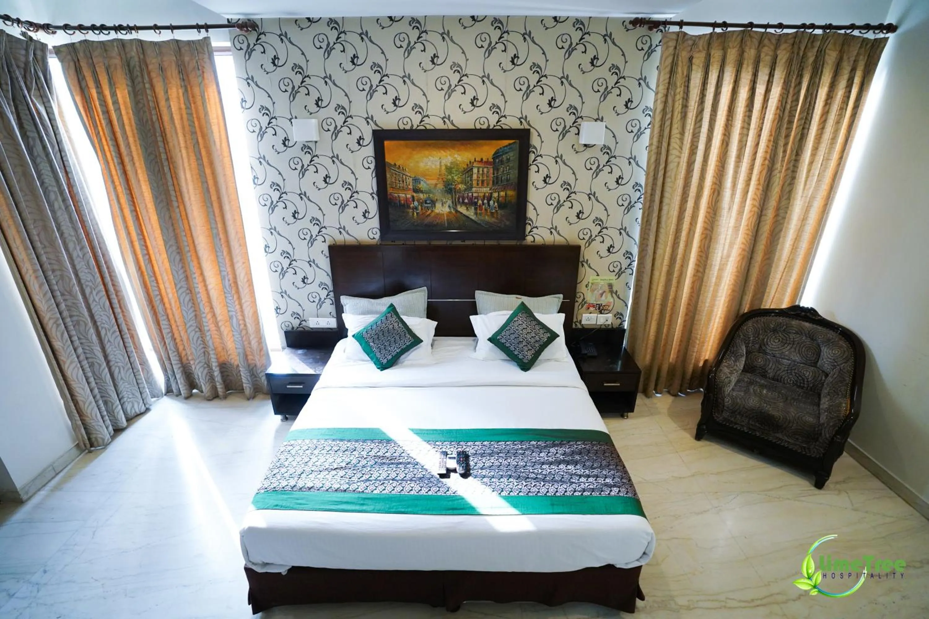 Bedroom, Bed in Lime Tree Hotel Sushant Lok Gurgaon Sector 29 Next to IFFCO CHOWK metro