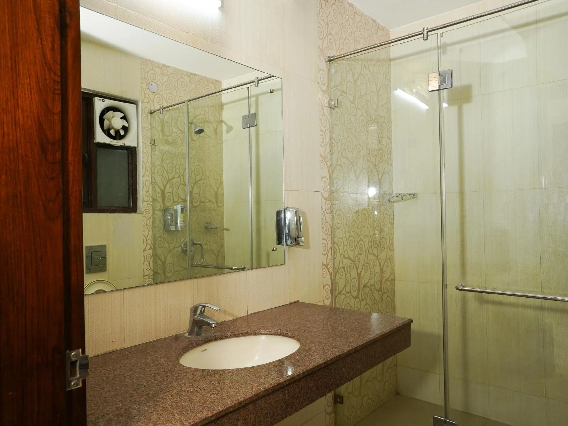 Bathroom in Lime Tree Hotel Sushant Lok Gurgaon Sector 29 Next to IFFCO CHOWK metro