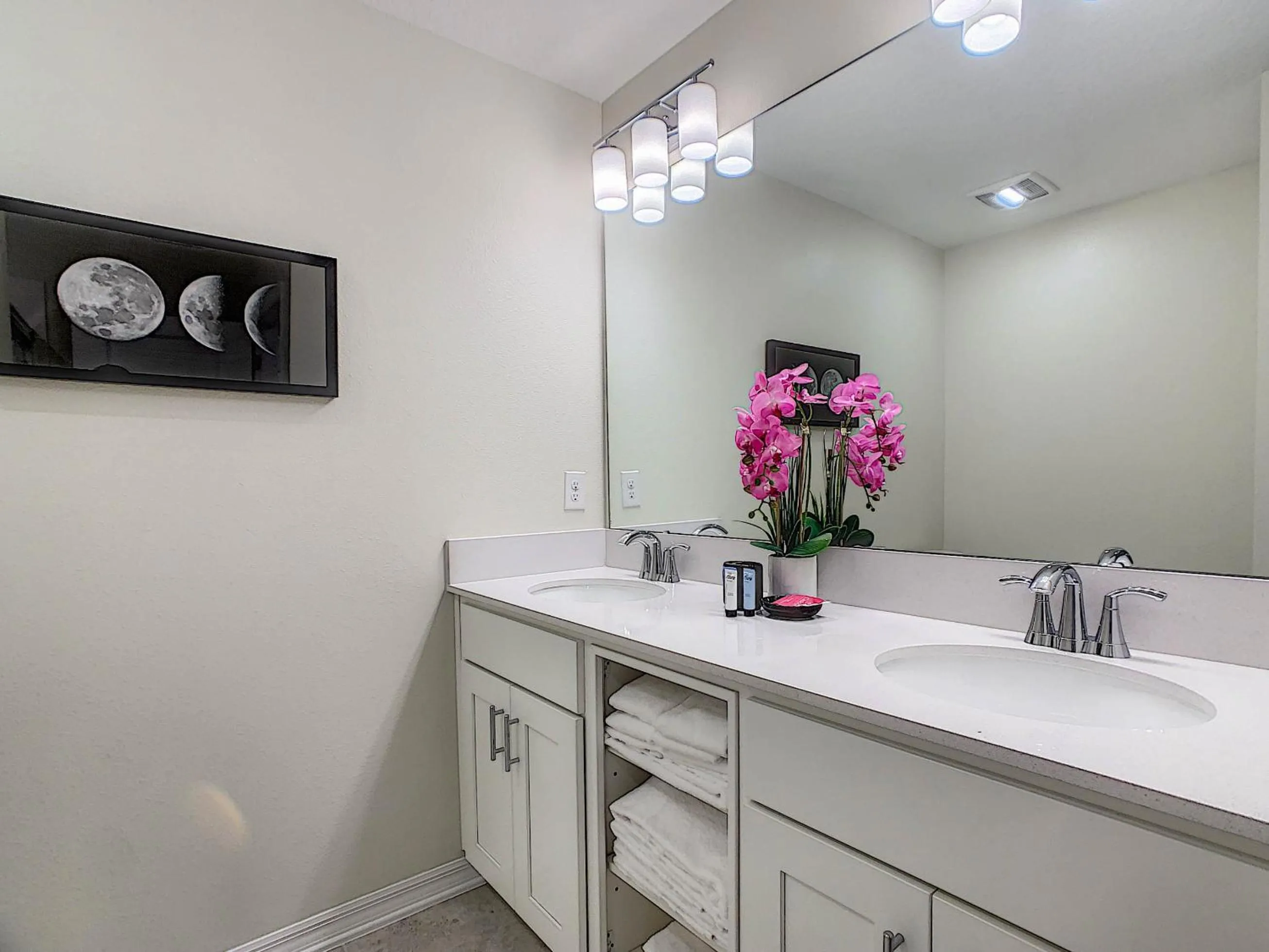 3131 Paradox Cir Unit 203