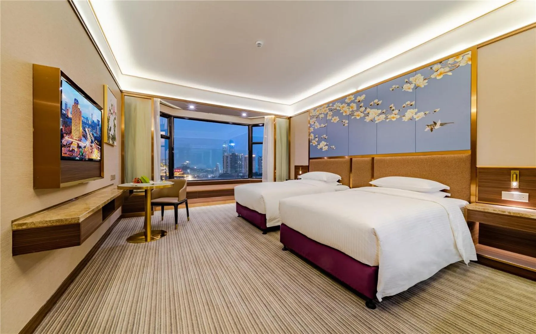 Photo of the whole room, Bed in Millennium Harbourview Hotel Xiamen