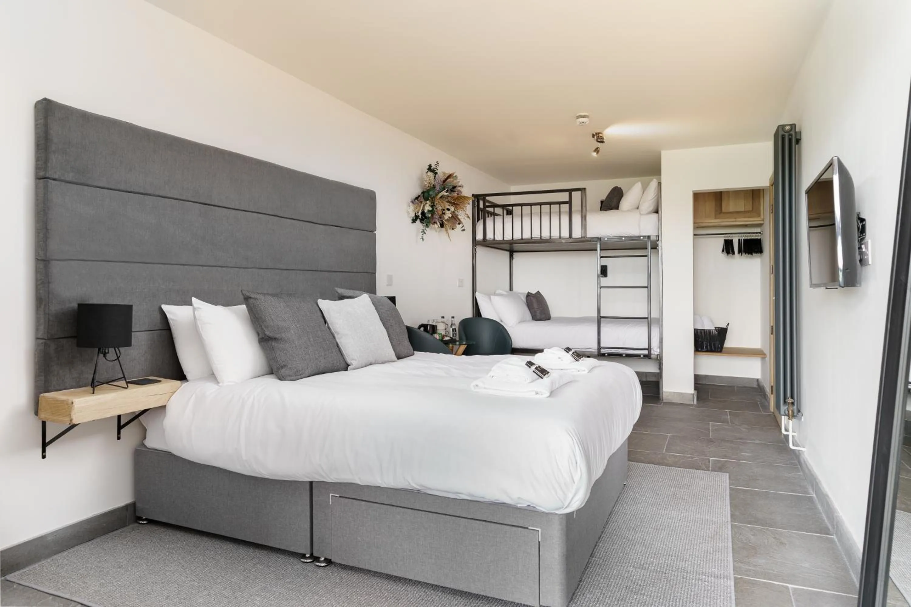 Bed in The Old House 1147