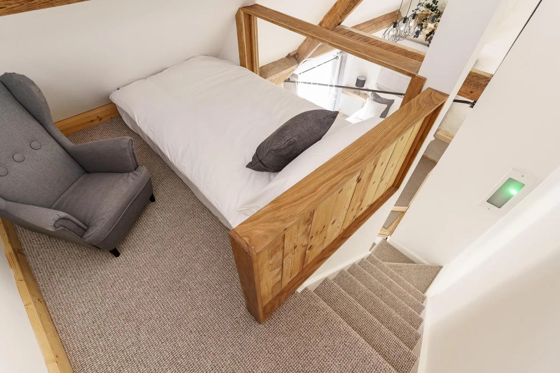 Bed in The Old House 1147