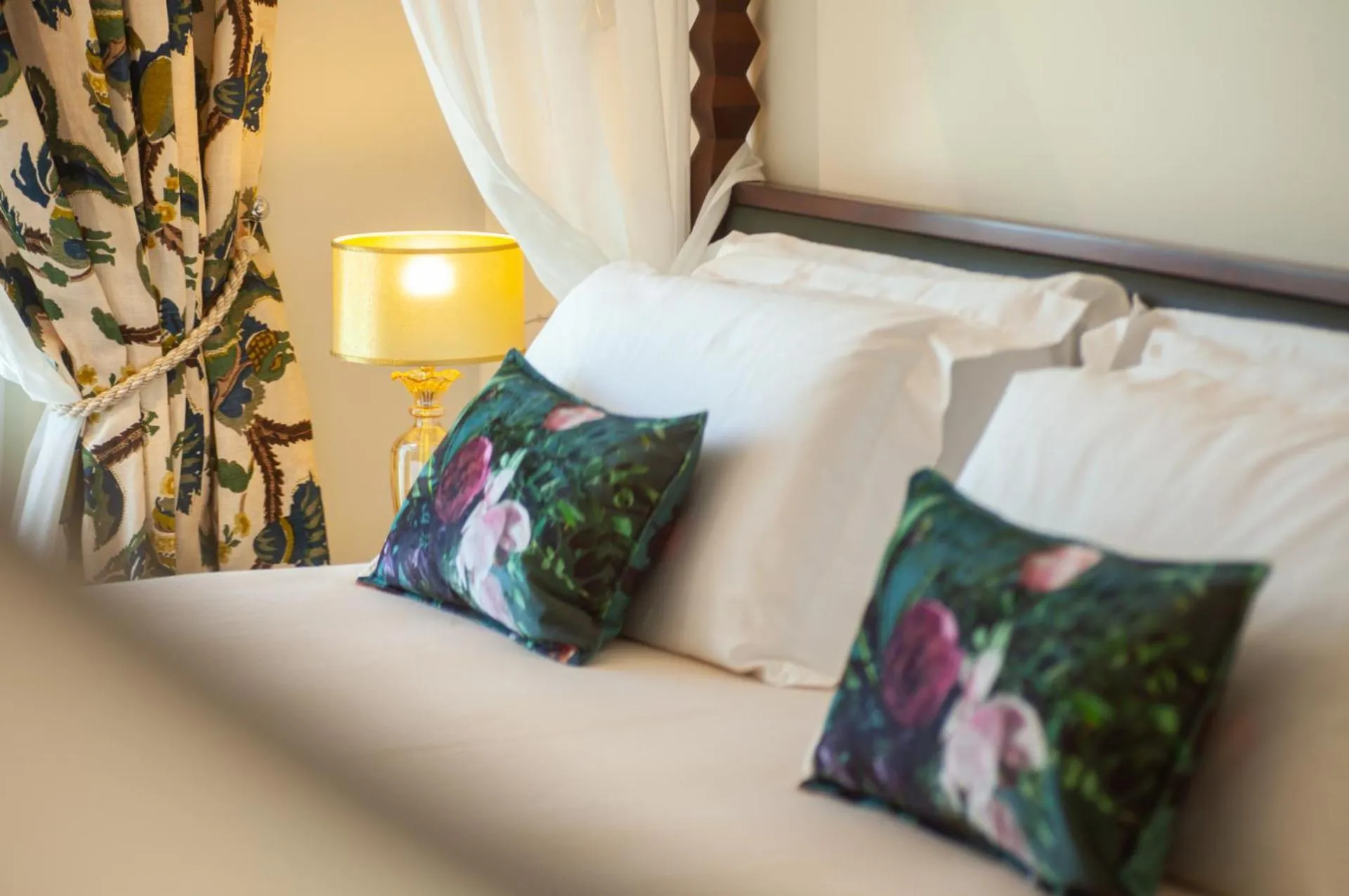 Bed in Villa Francesca Relais