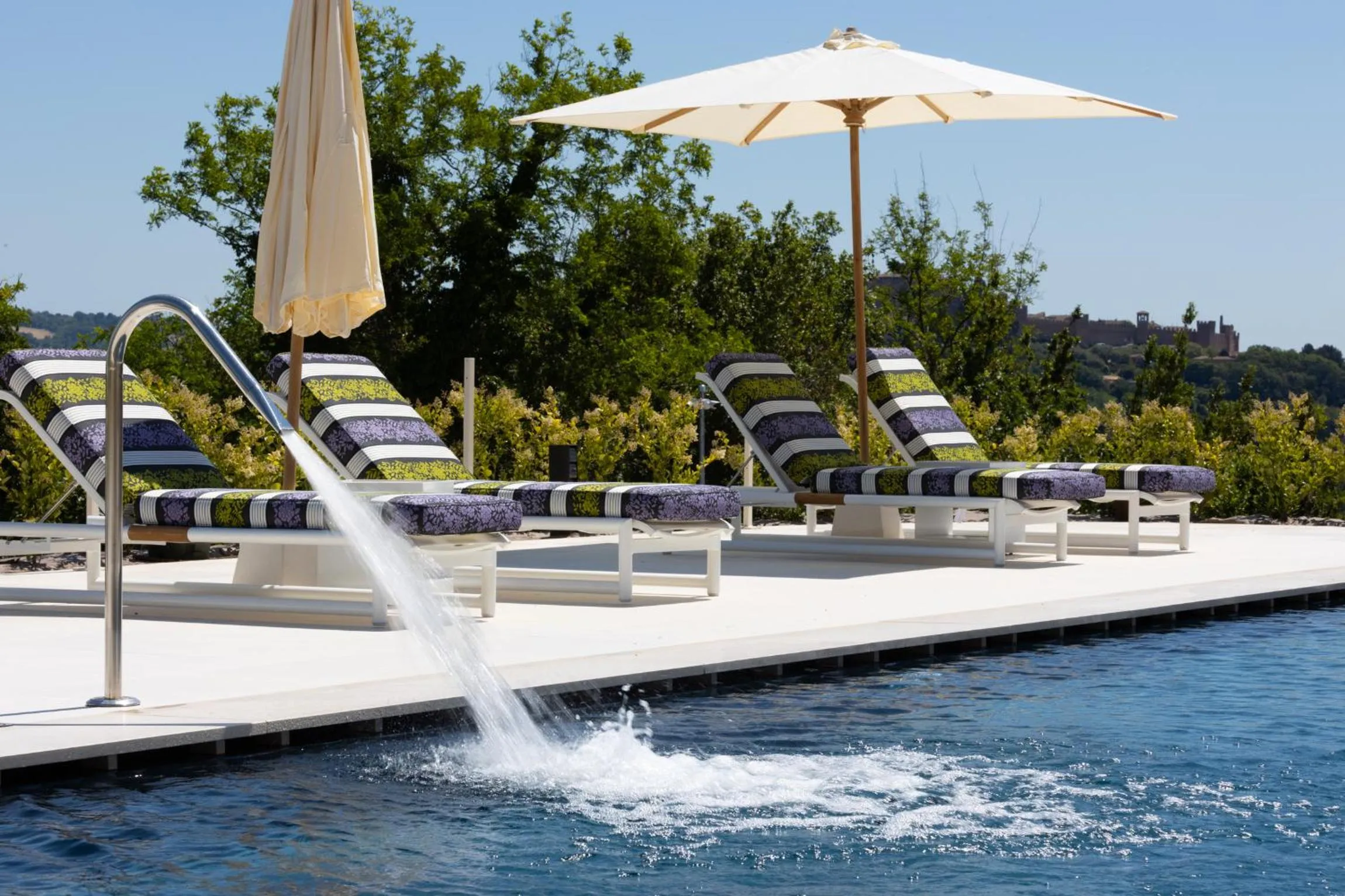 Swimming pool in Villa Francesca Relais