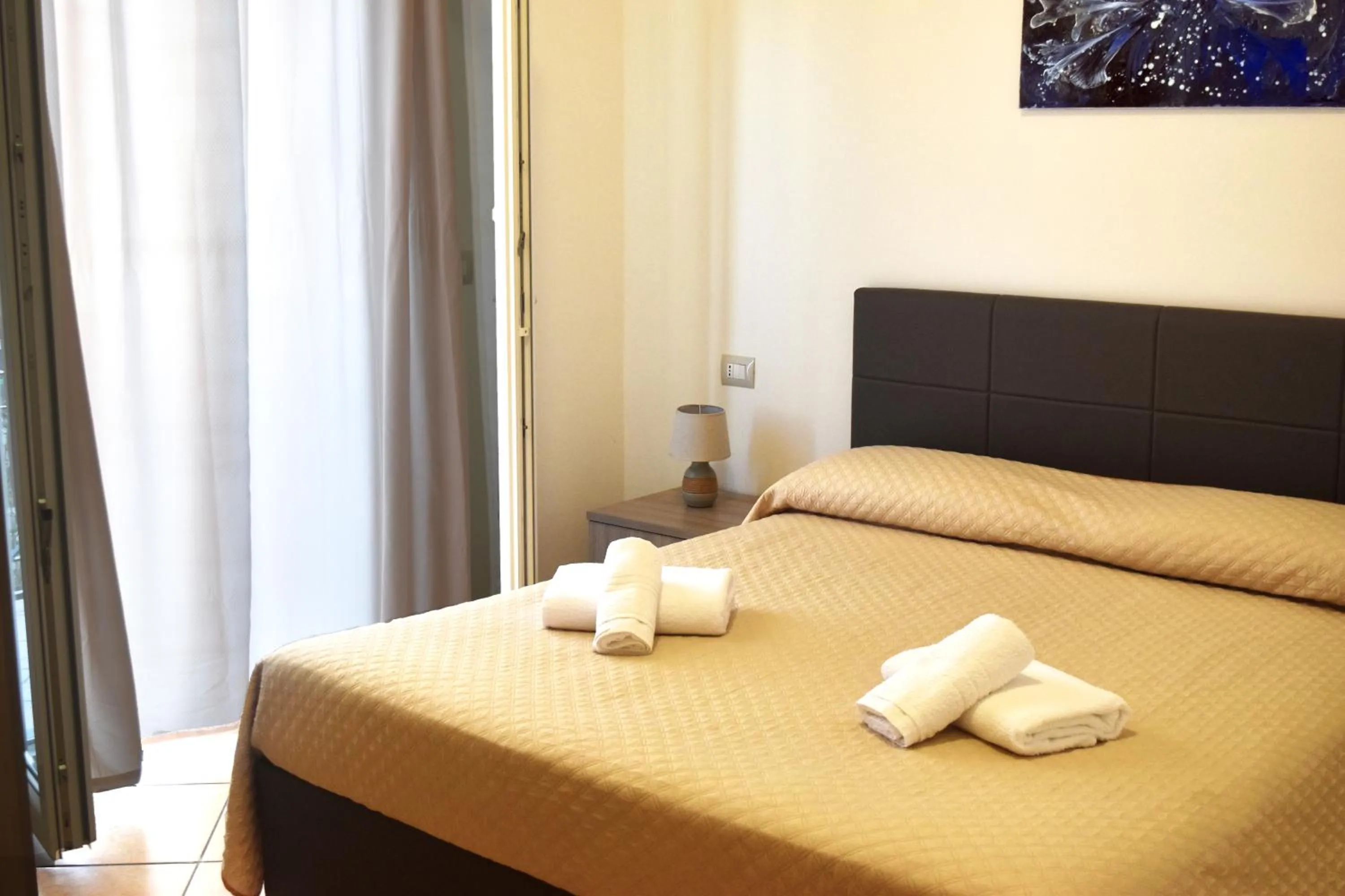 Photo of the whole room, Bed in Bed & Breakfast Domus Pepe Scalea